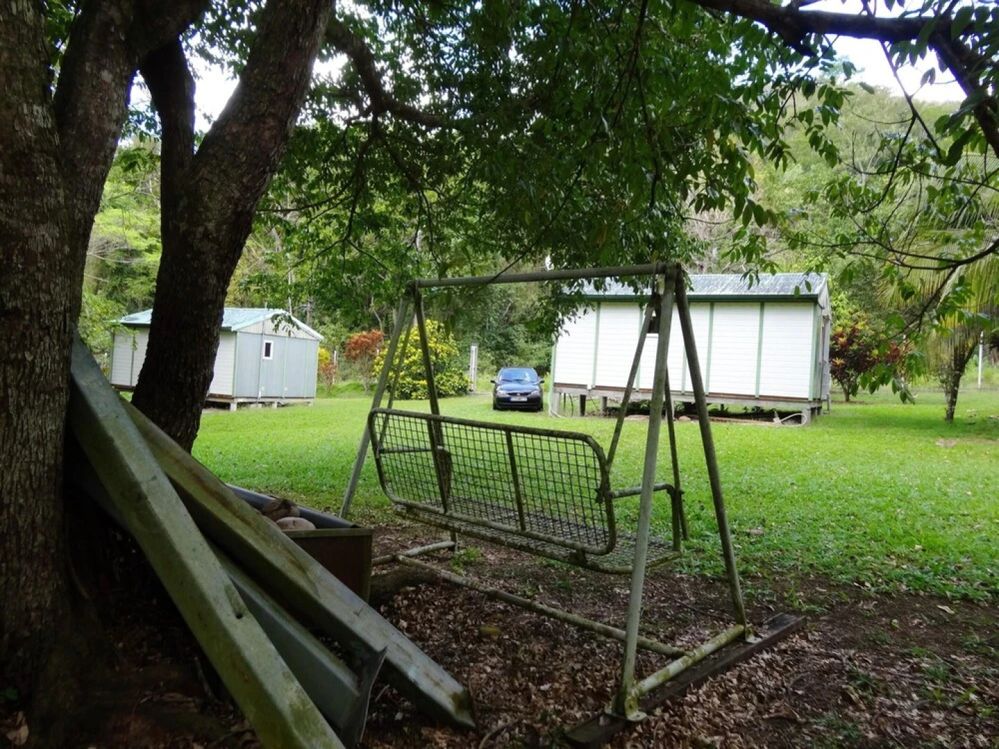 Bungalow With 2 Bedrooms in Pointe-noire, With Furnished Garden - 1 km