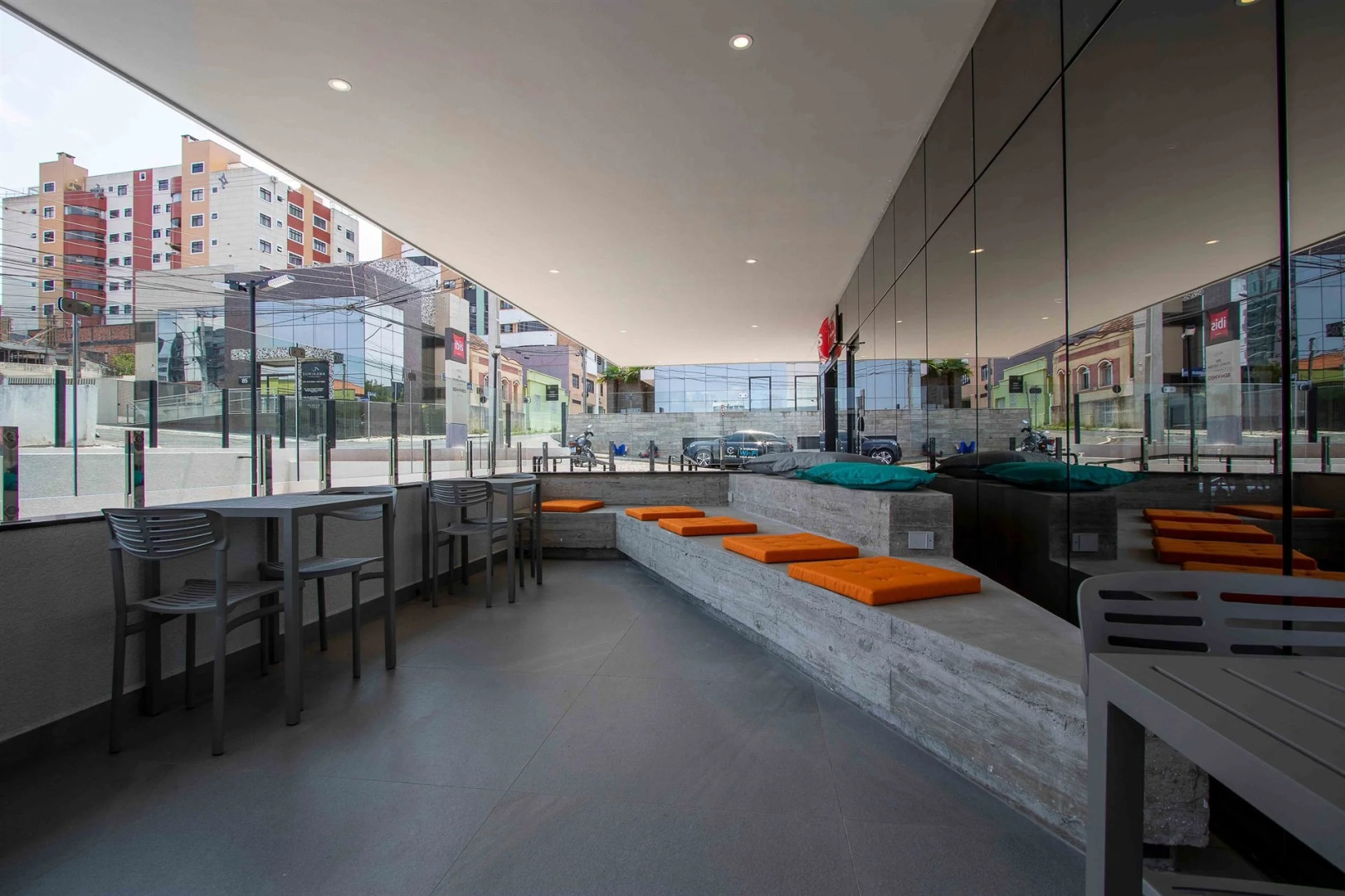 Ibis Ponta Grossa Hotel