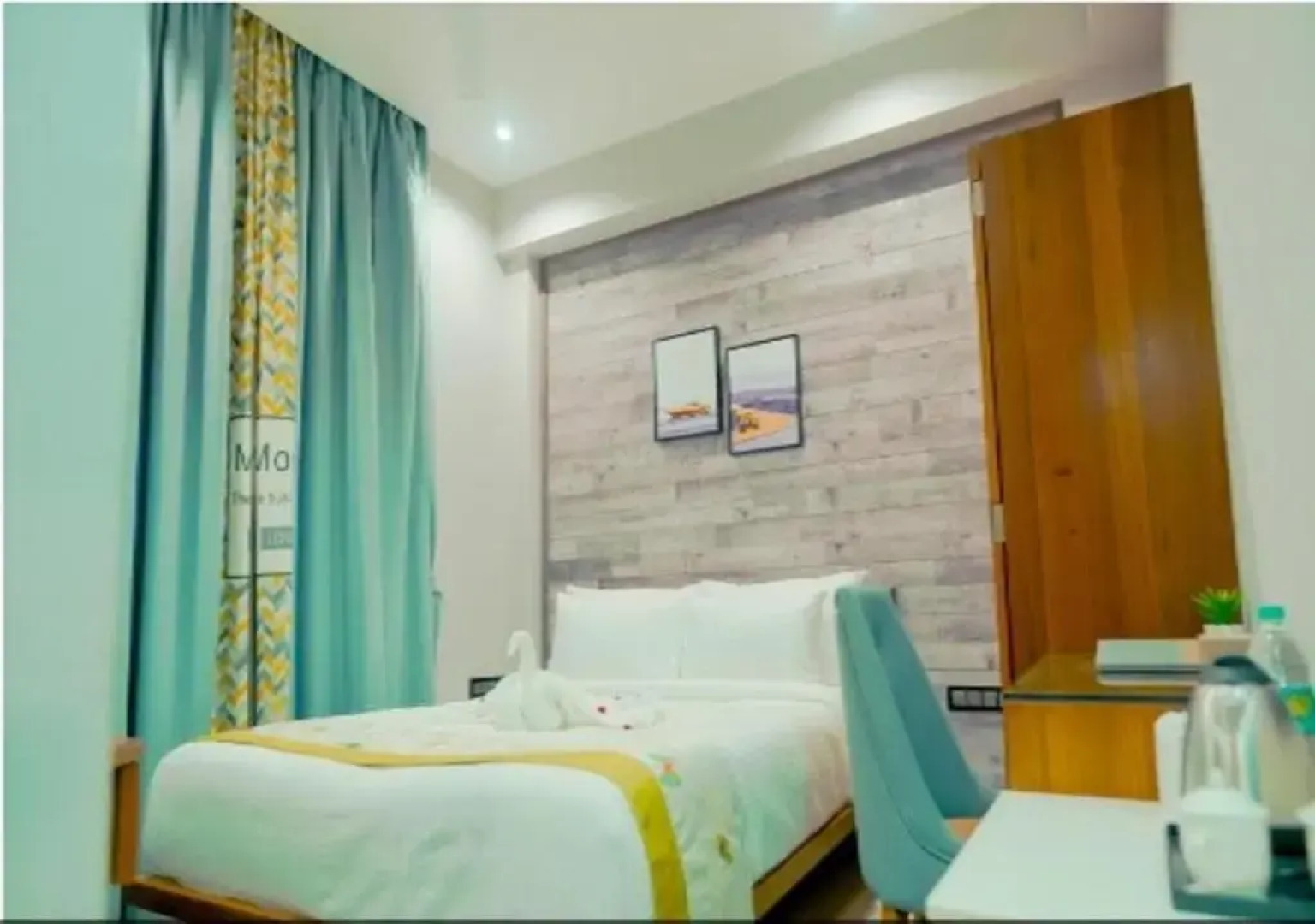 RG Exclusive Hotel-Akola