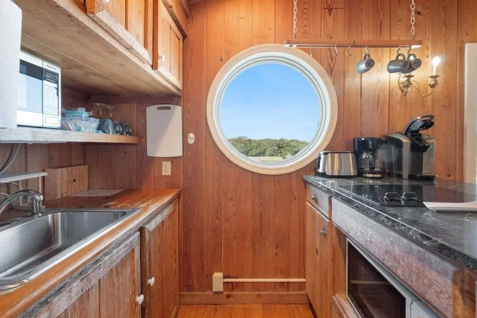 Laughin Place Ii 2 Bedroom Home by Peace Vacations