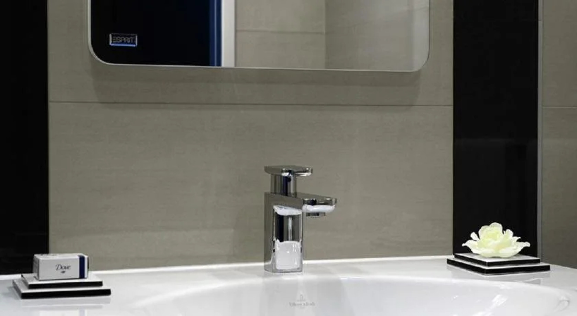 Silver Hotel & Gokart Center