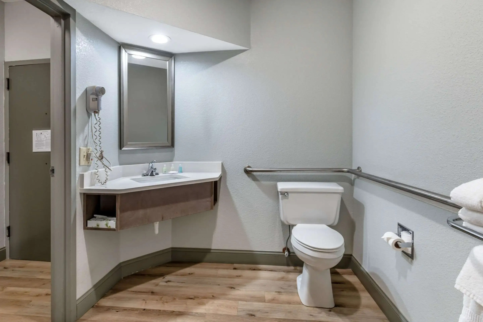 Clarion Inn near Lookout Mountain