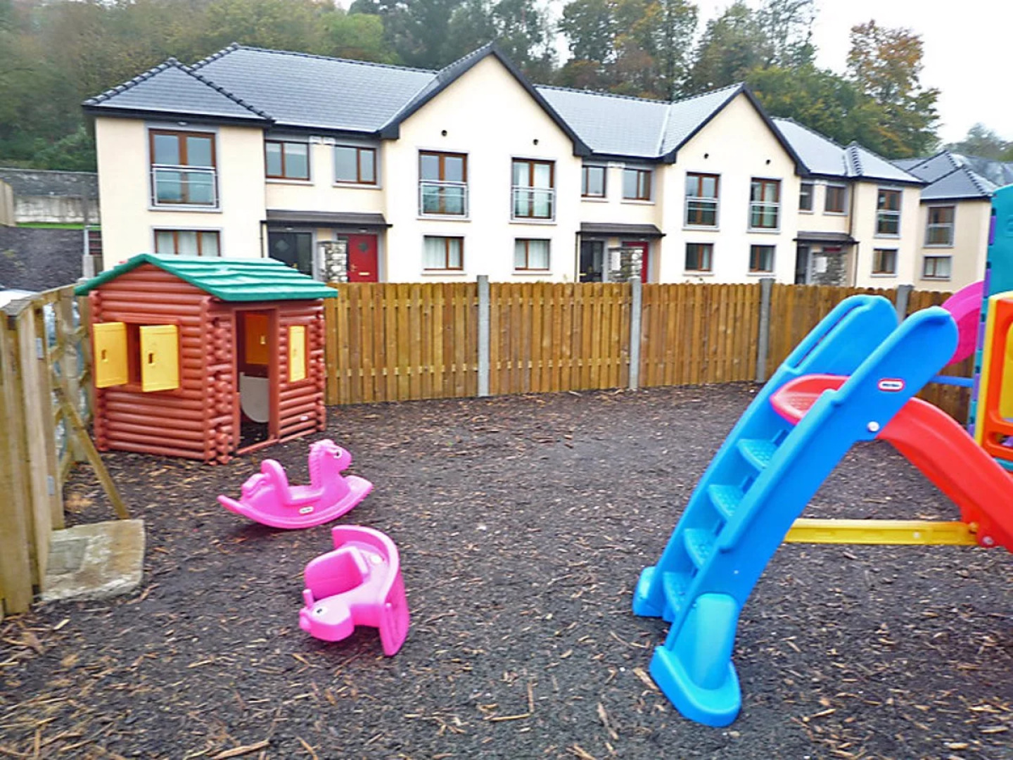 Lakeside Homes 22332