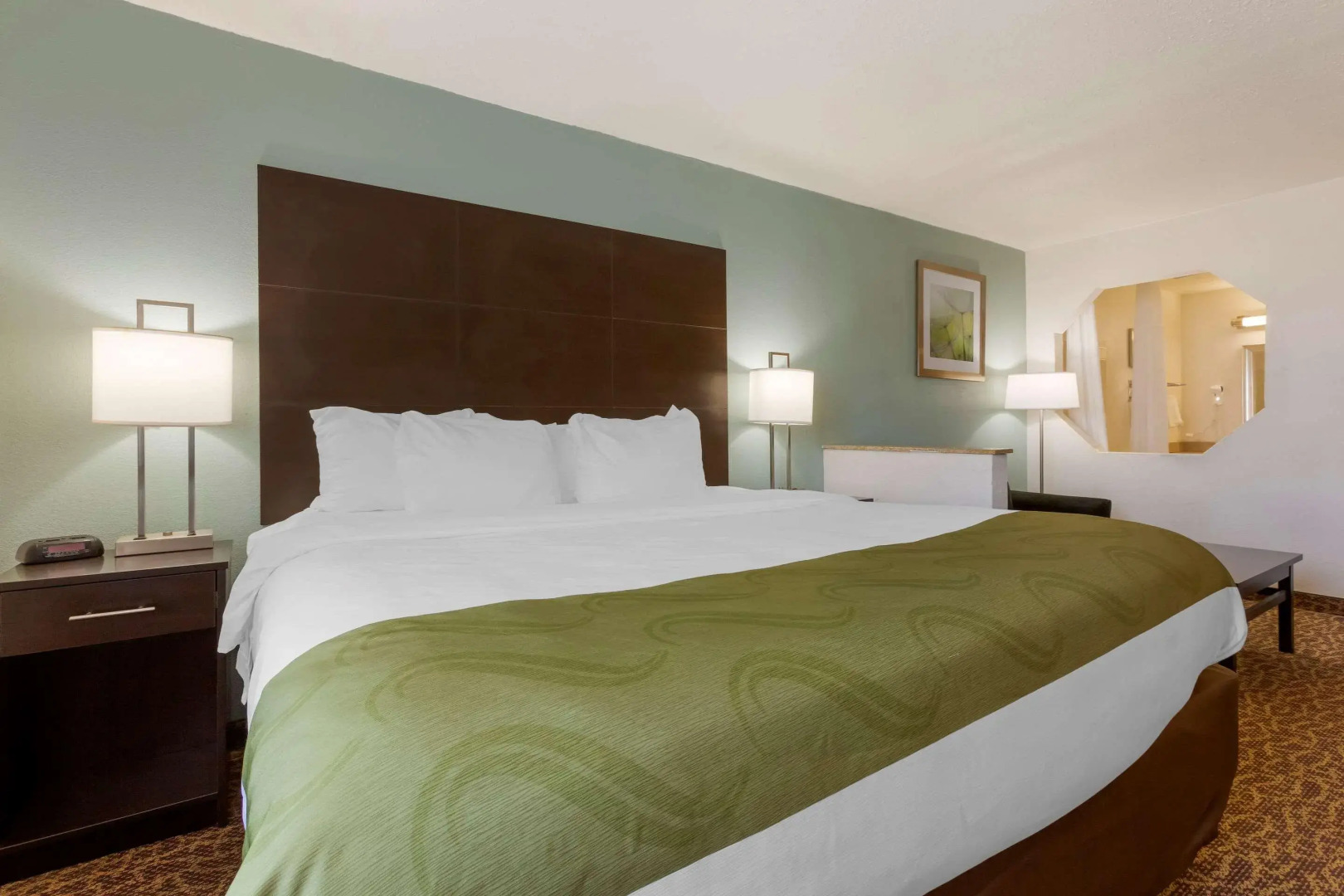 Quality Inn Alexis Rd