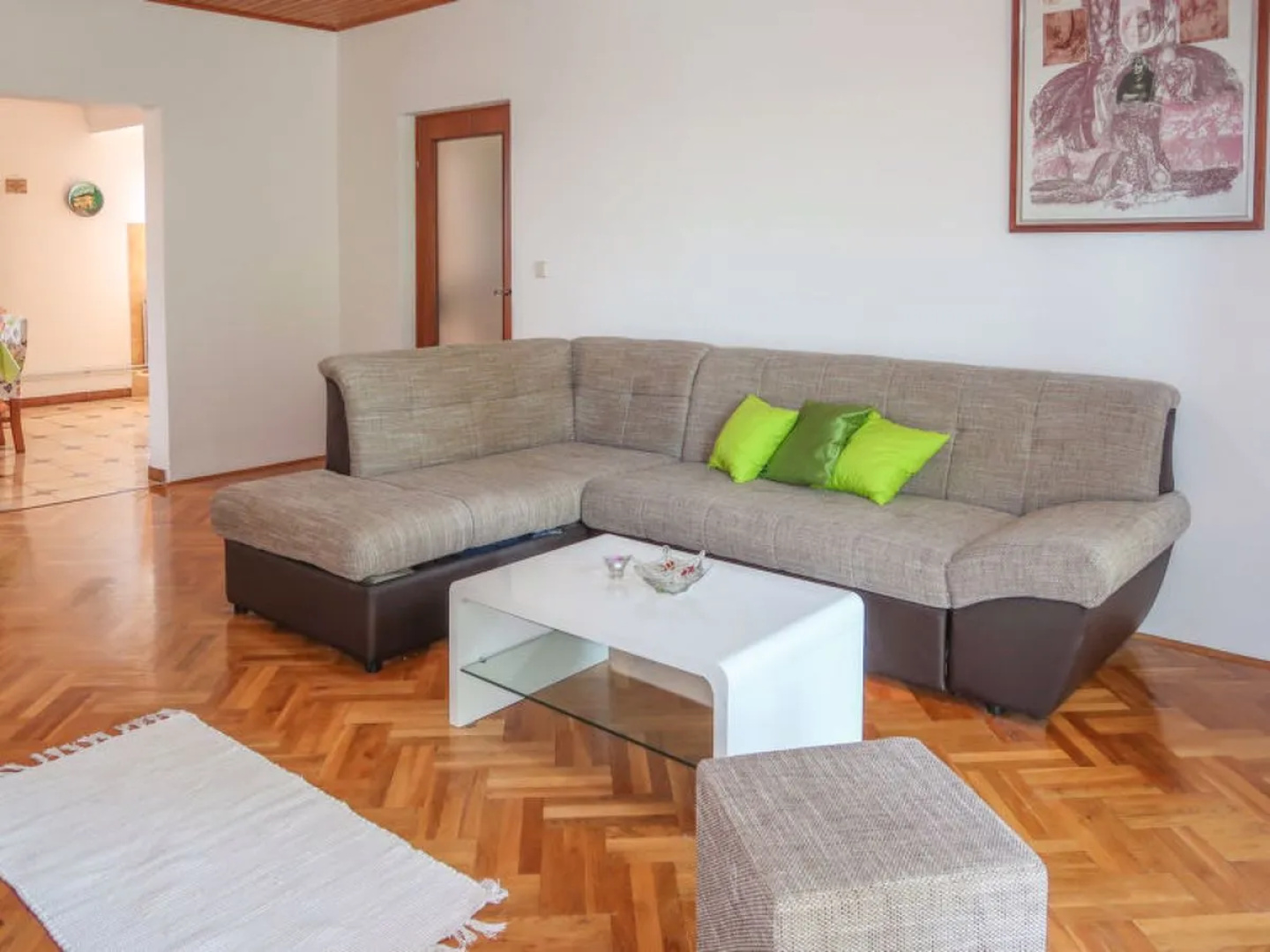 Mirjana (LBN312) 40625