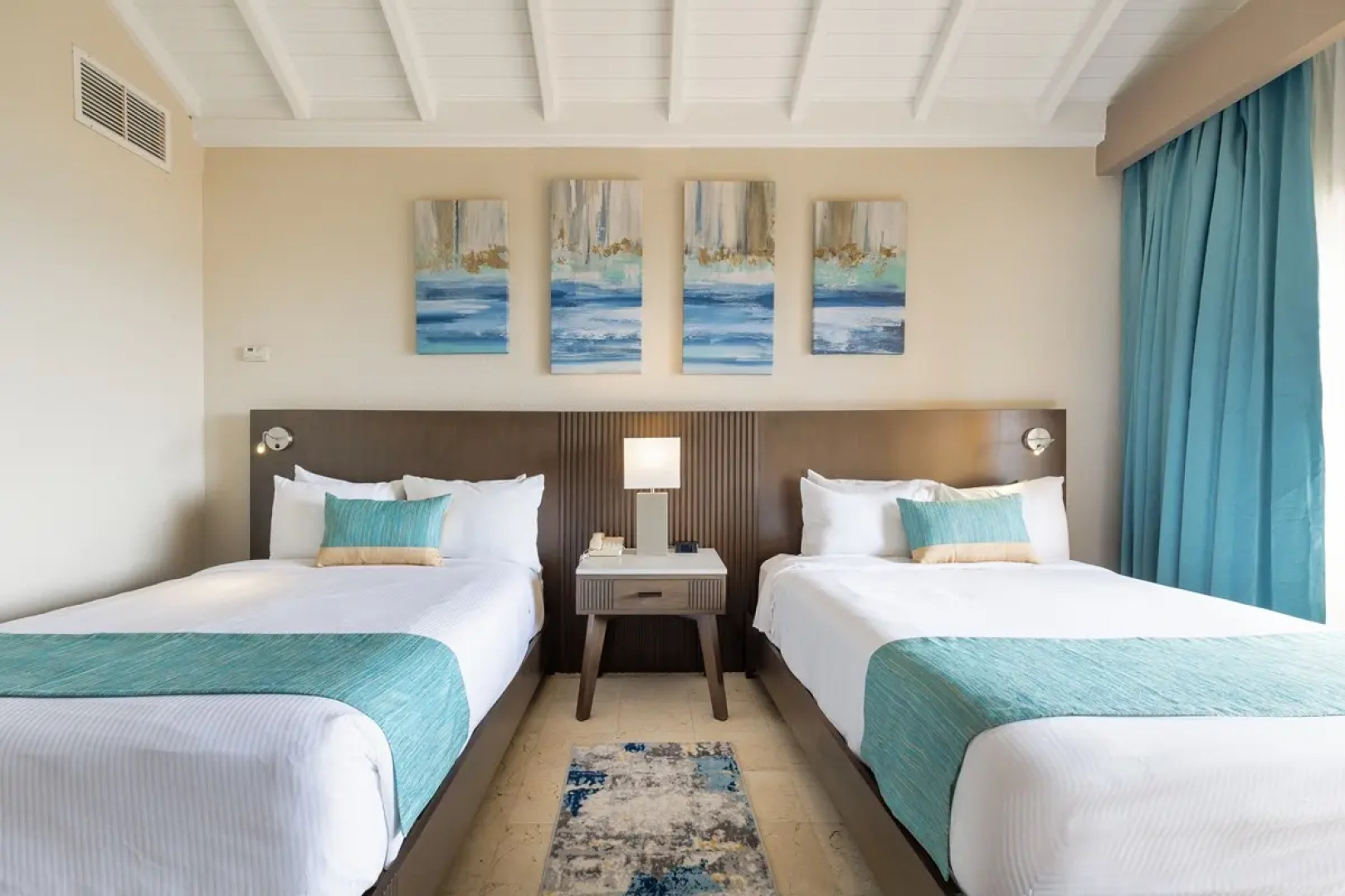 The Royal Sea Aquarium Resort