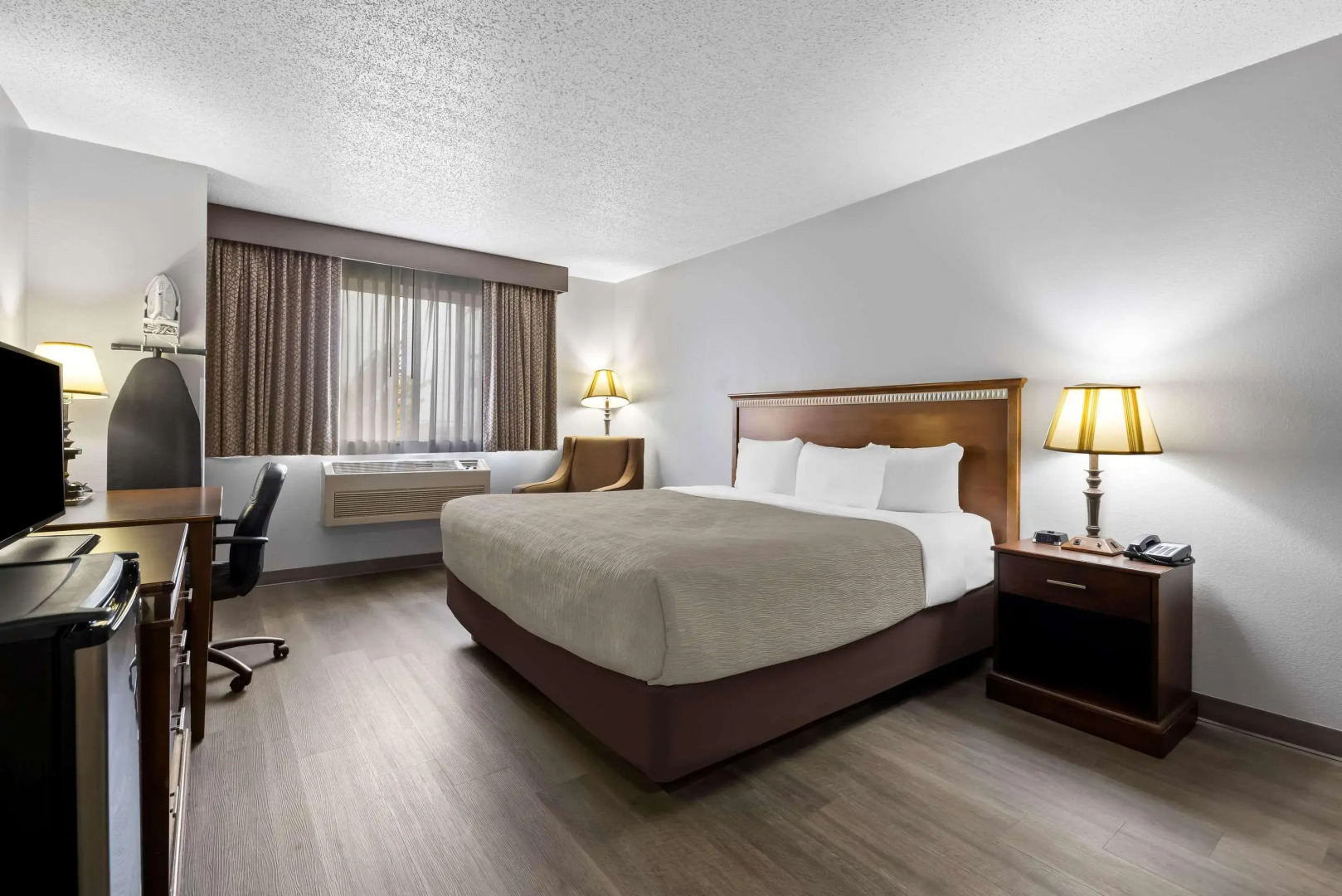 Quality Inn near Monument Health Rapid City Hospital