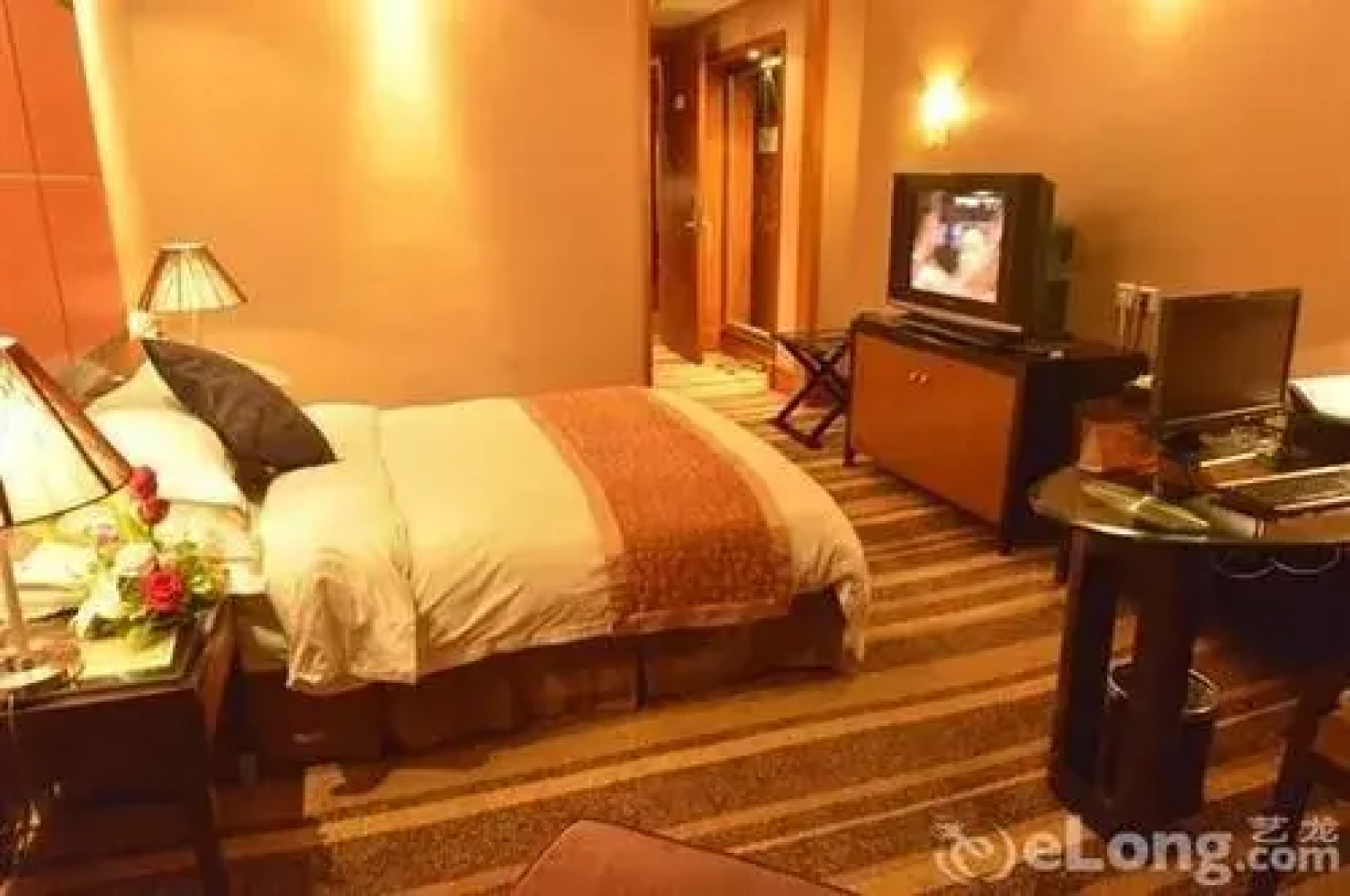 Sprot Life Garden Hotel