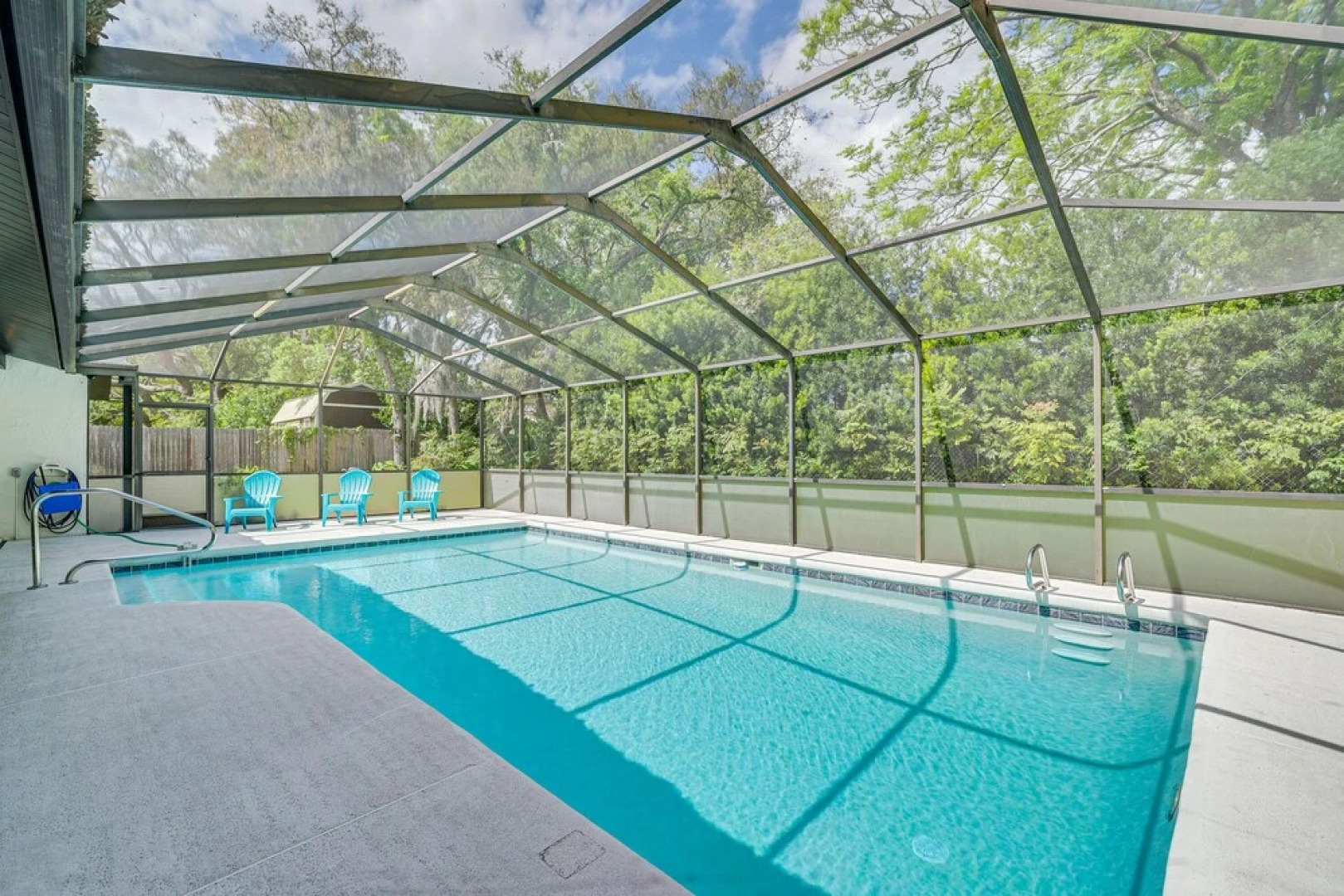Spring Hill Retreat W/ Pool: 7 Mi To Weeki Wachee!