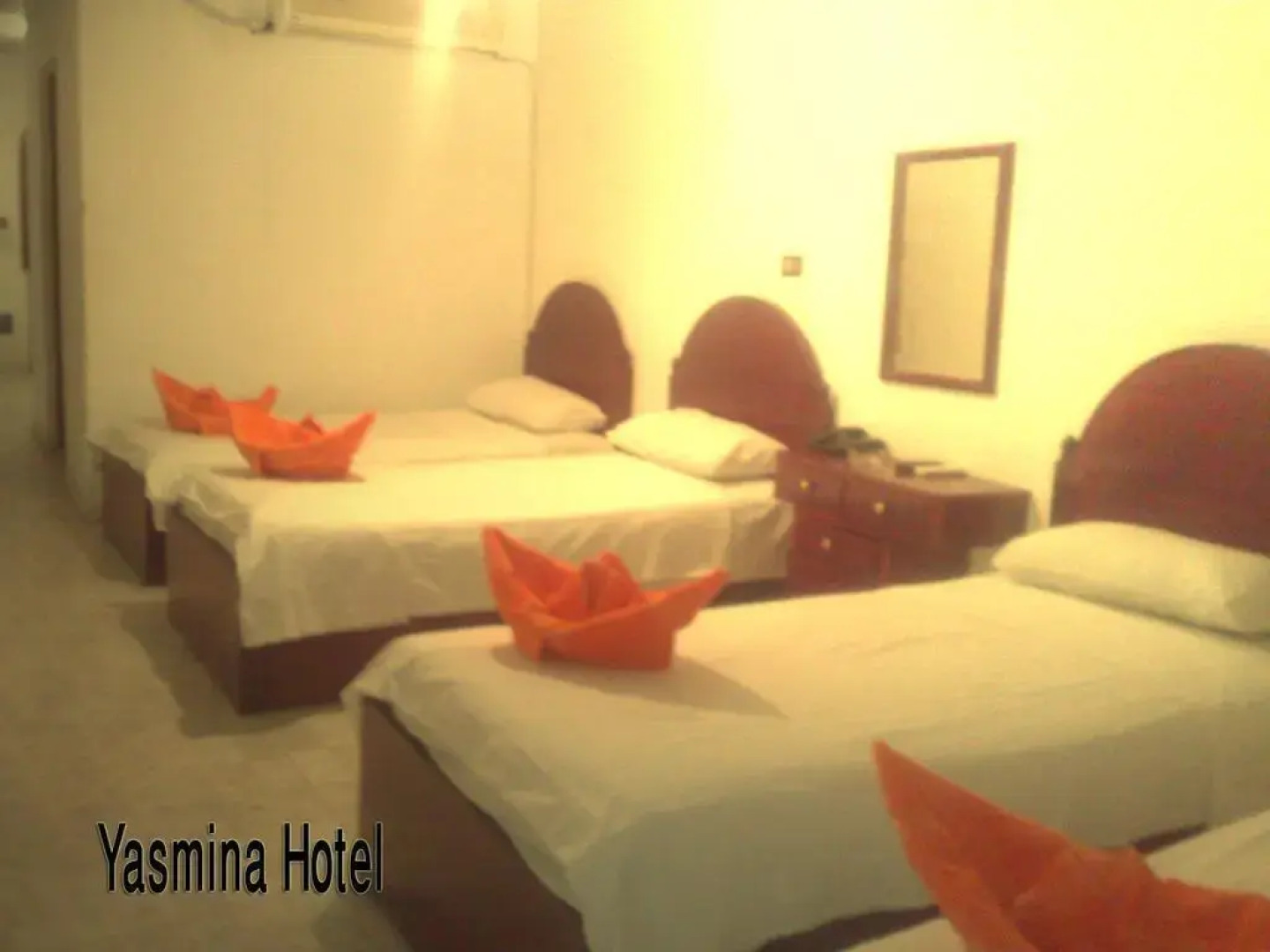 Yasmina Hotel