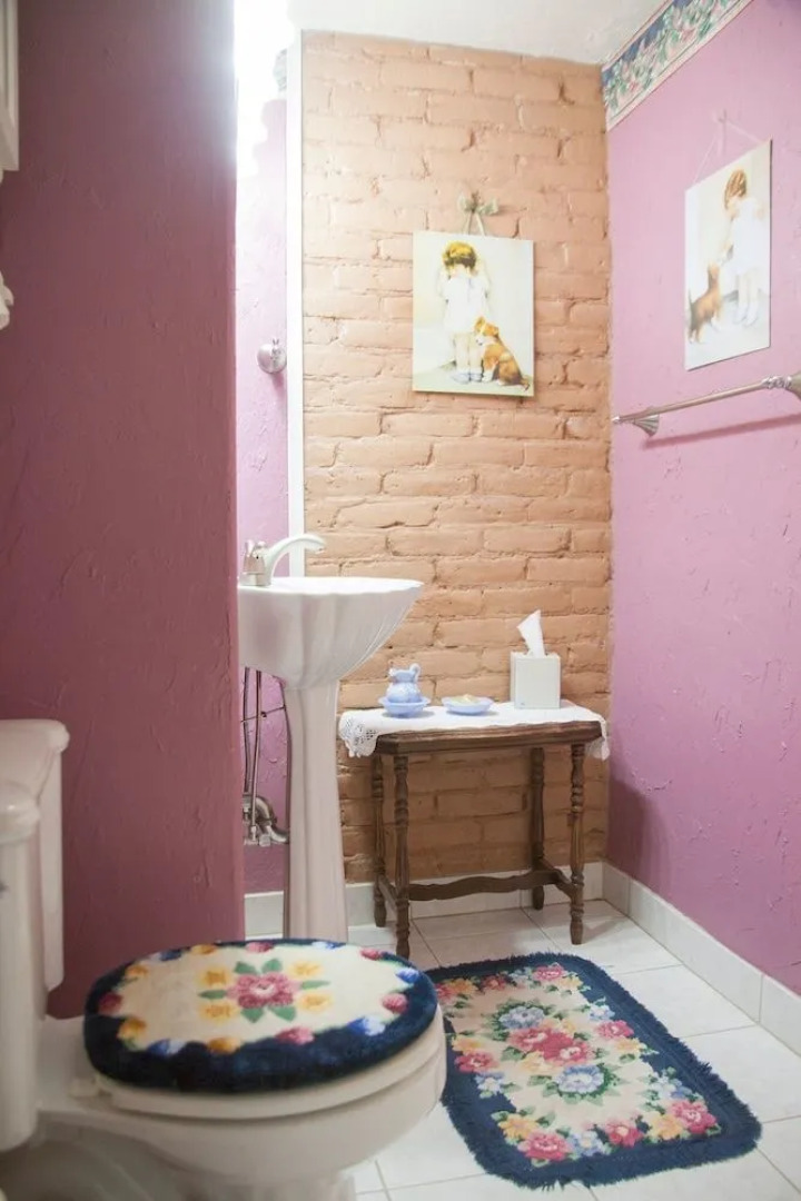 Lizzie's Heritage Inn