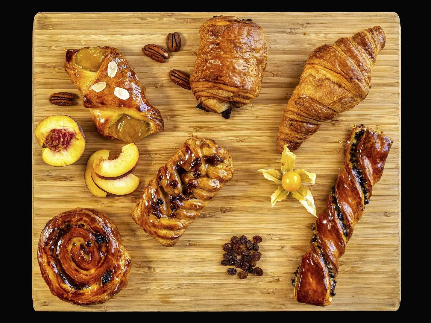 Отель Pullman Bucharest World Trade Center