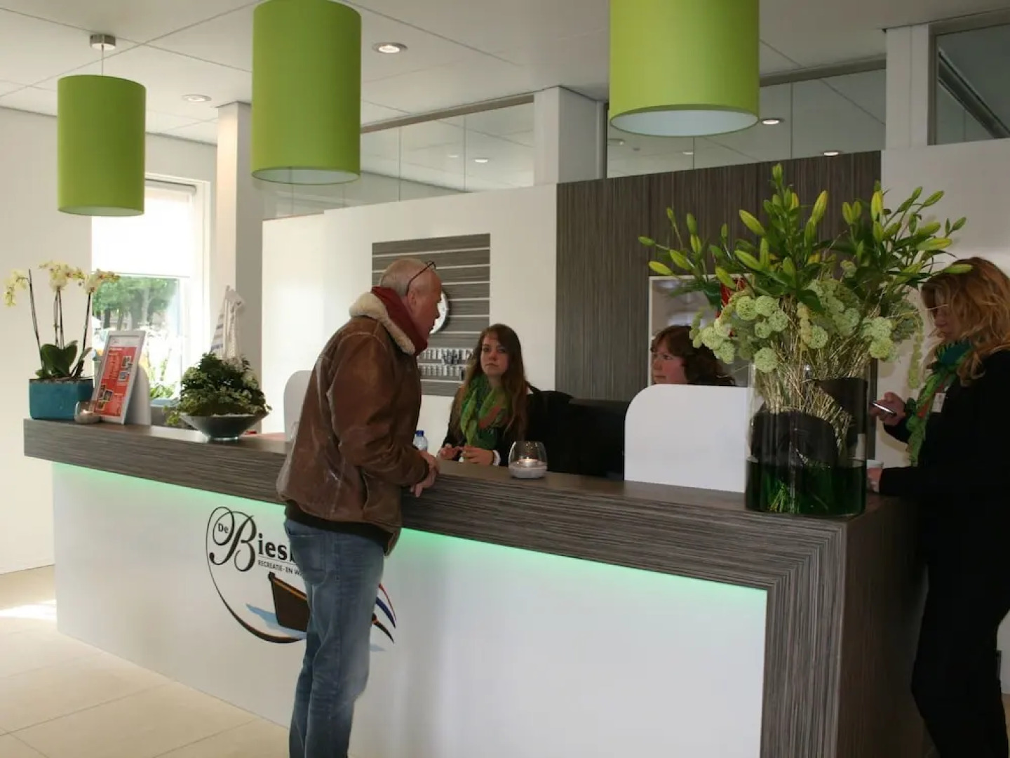 Well-maintained Chalet Near Biesbosch