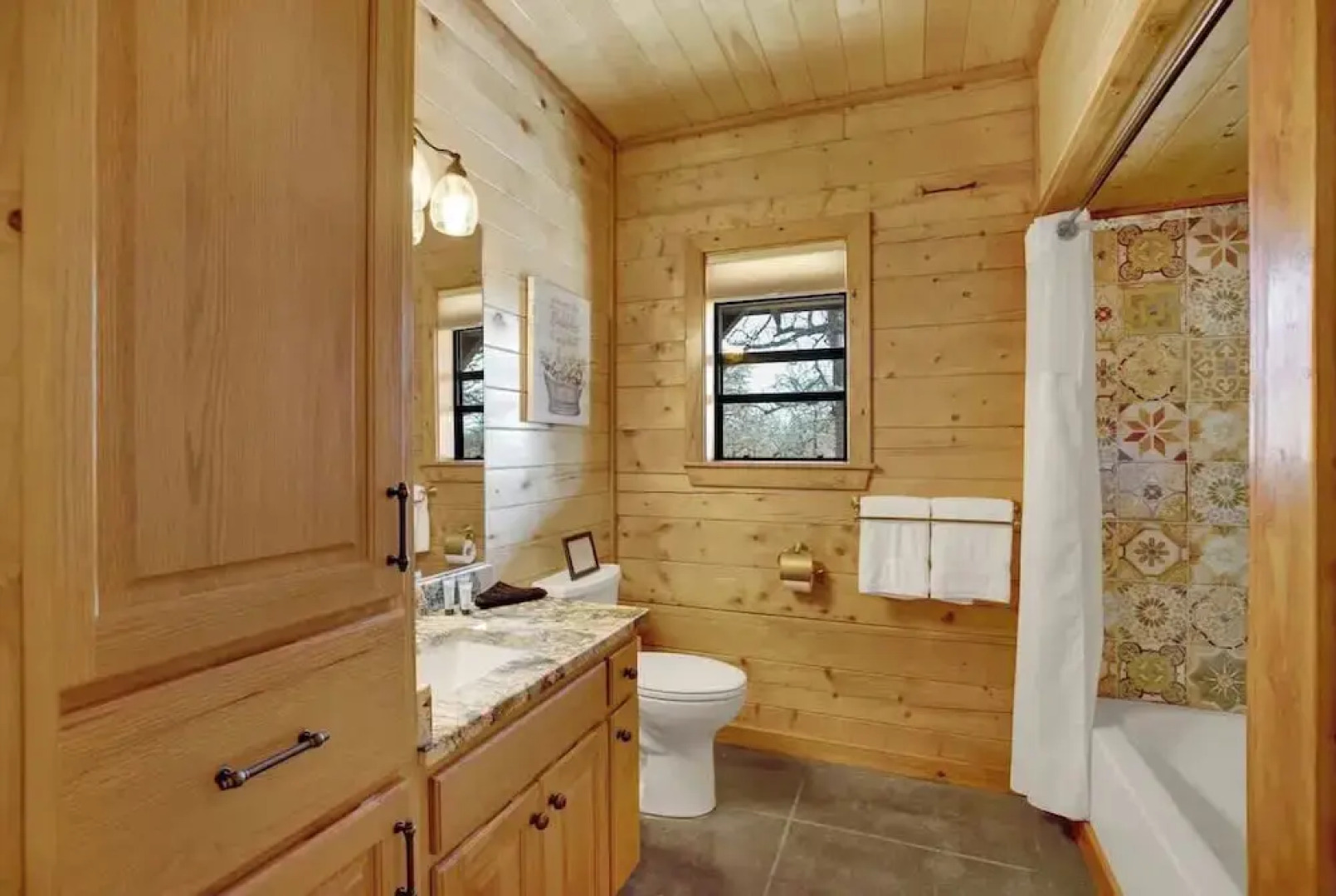 Shady Lane Lodge - Near Town & Wheelchair Access