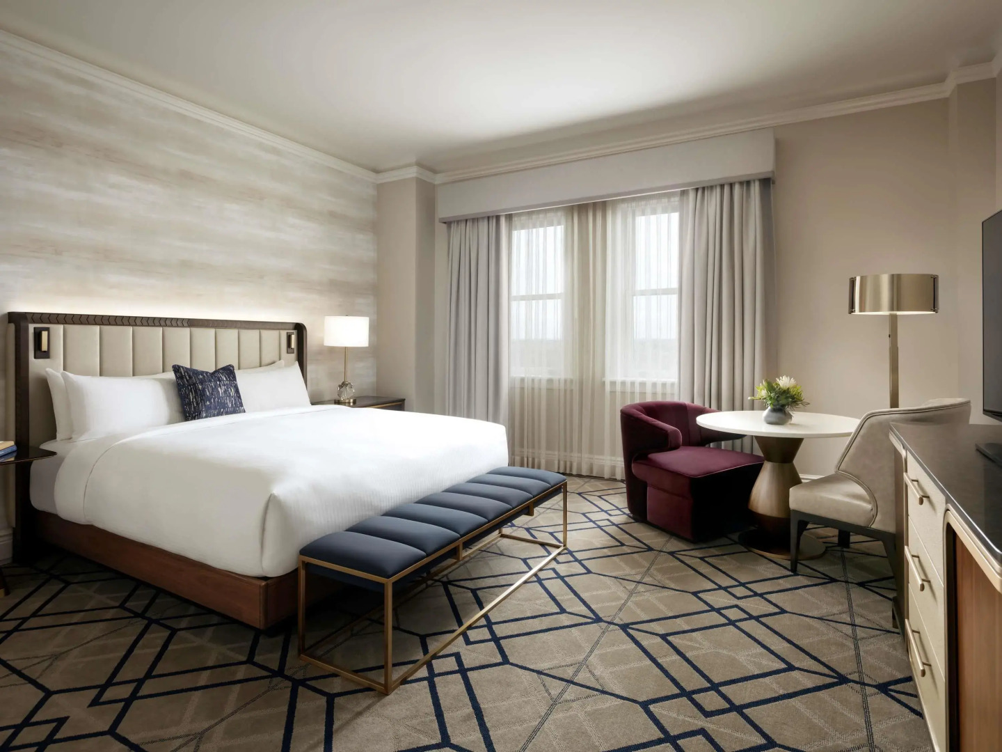 Fairmont Hotel Macdonald