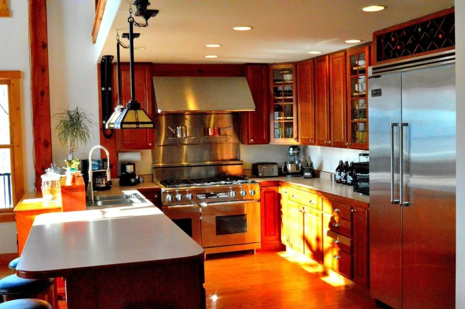 Brush Mountain Lodge