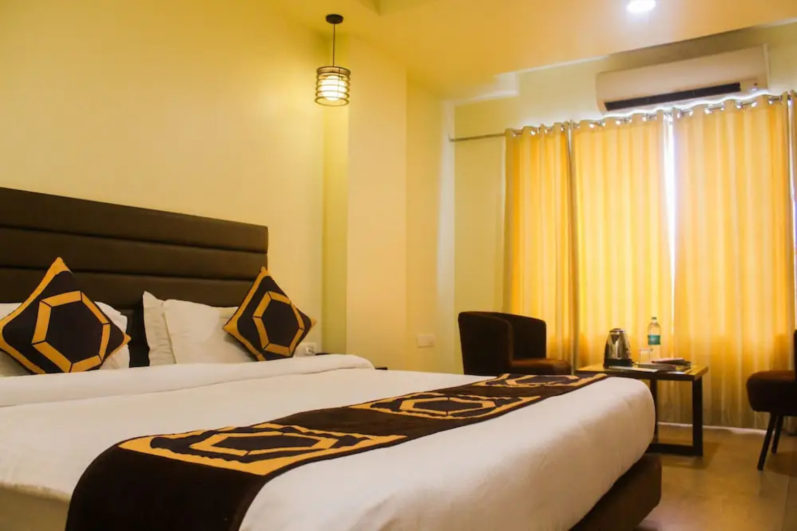 Solitaire Hotel and Resort