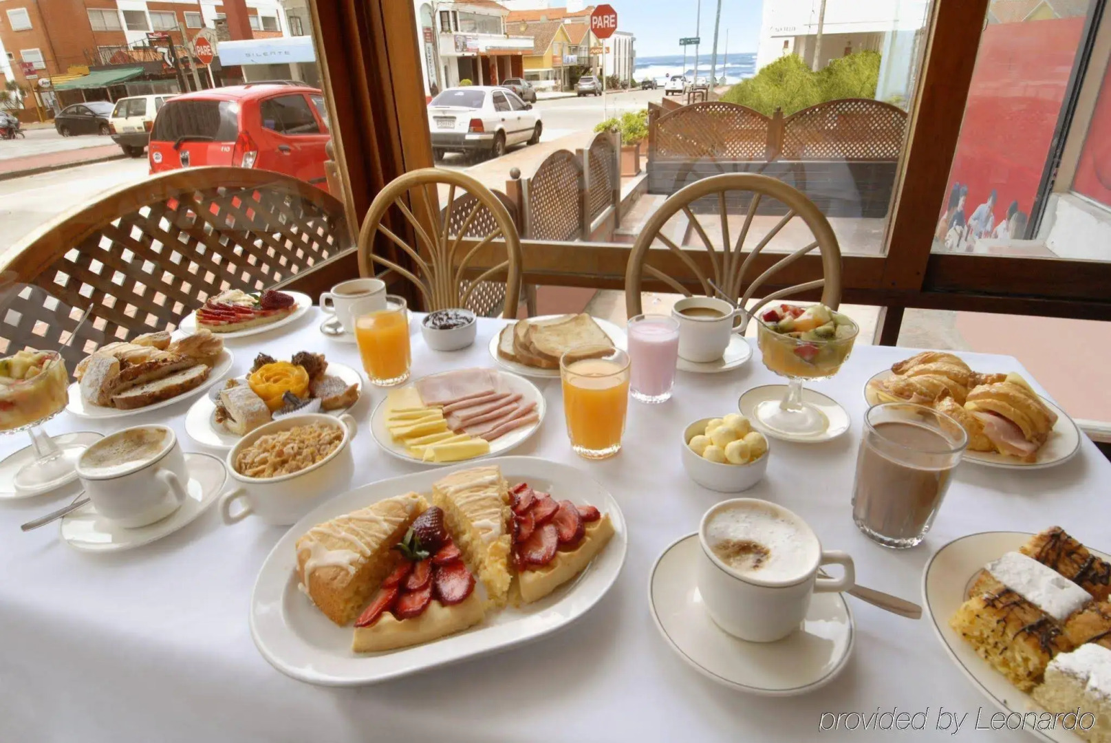 Golden Beach Resort And Spa