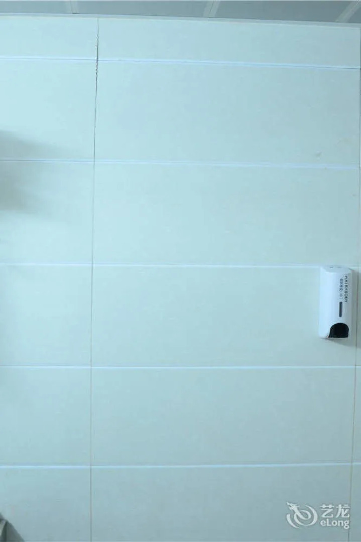 Xinyang Tianyi Express Hotel