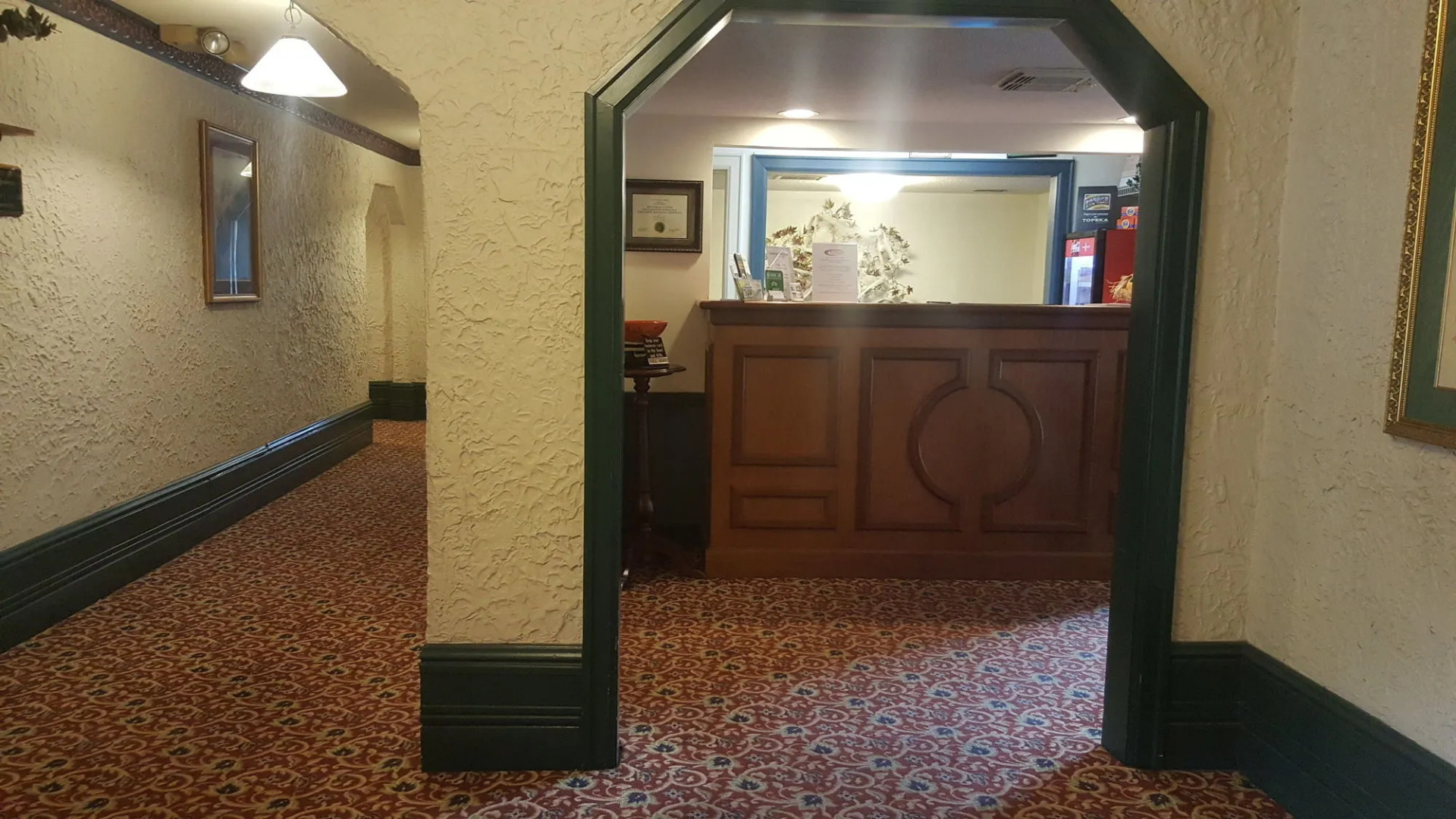 Senate Luxury Suites