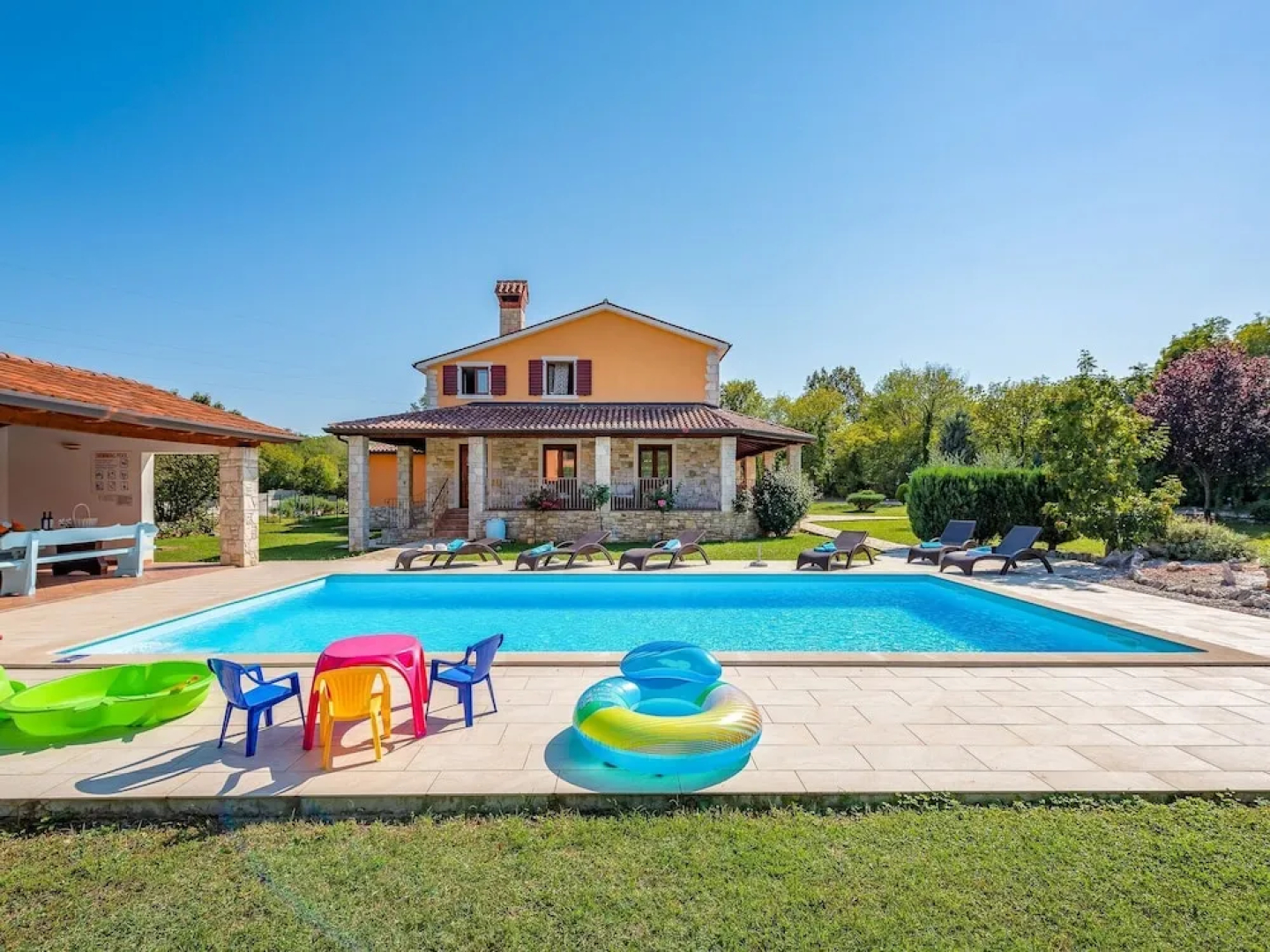 Rustically Furnished Villa With Swimming Pool and Spacious Yard Near Labin