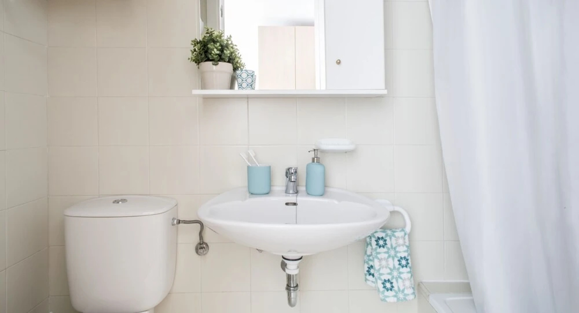 R.U Colegio de Cuenca - Centro Adscrito a la REAJ