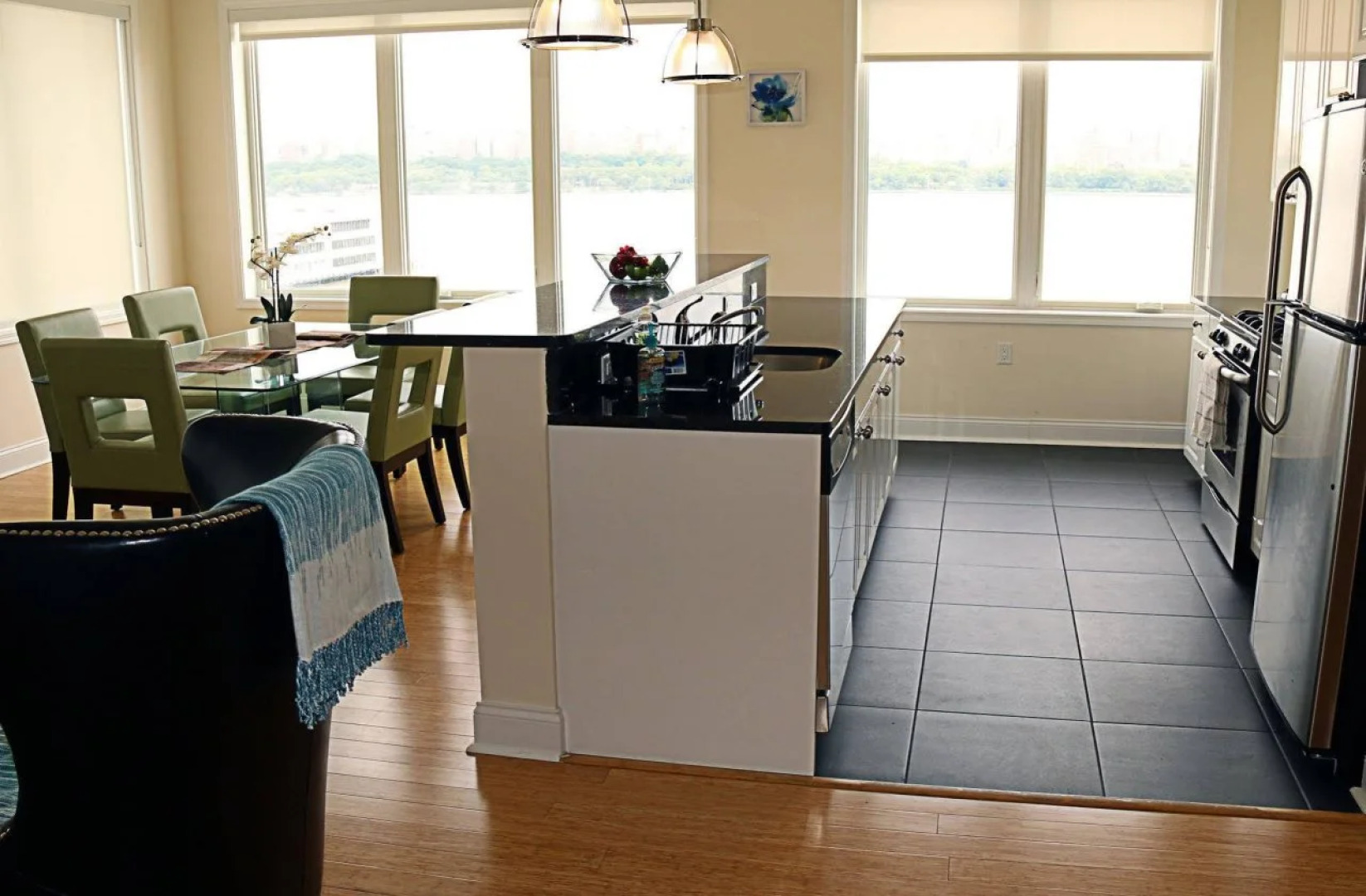 BellaView Suites at CityPlace