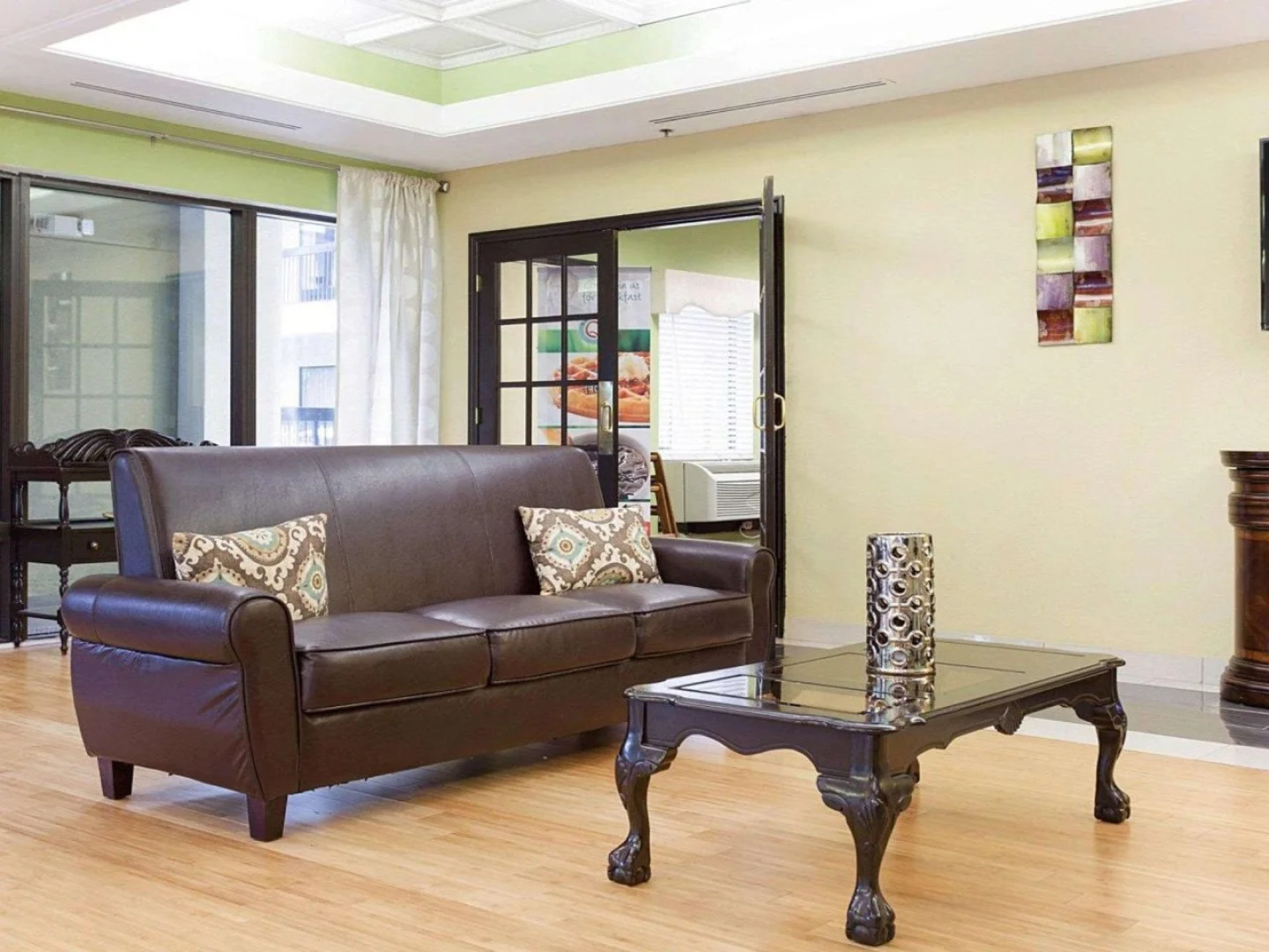 Quality Inn & Suites near Six Flags - Austell