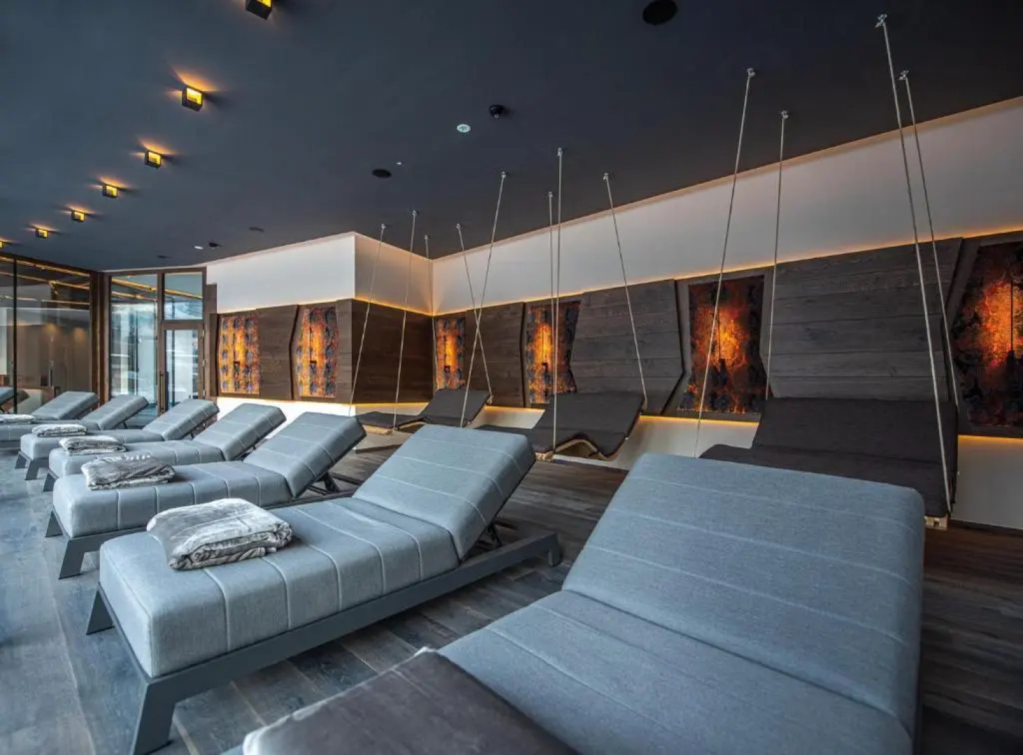 Kronhotel Leitgam luxury hotel for two