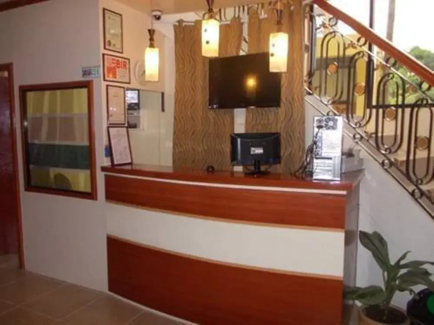 Murmar's Le Pram Hotel