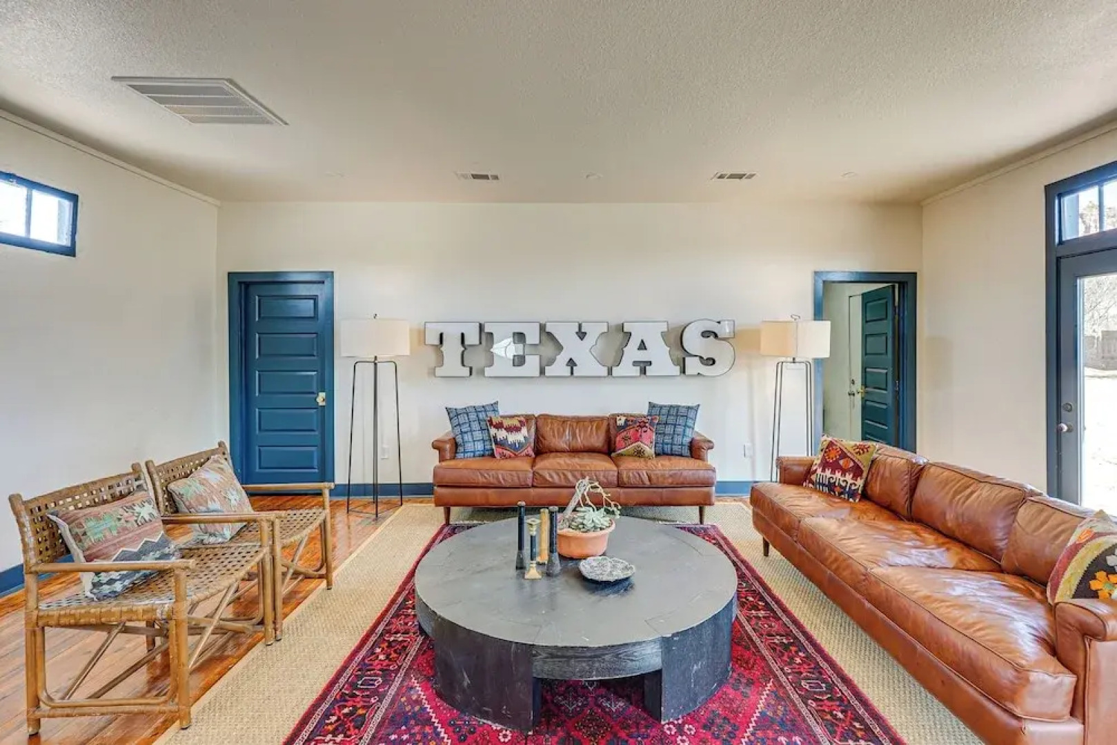 4 Mi to Davis Mountains State Park: Family Retreat