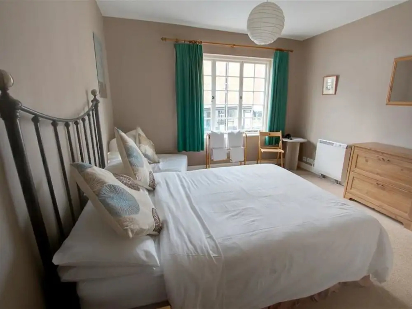 Lovely Apartment in Cranbrook With Serene View