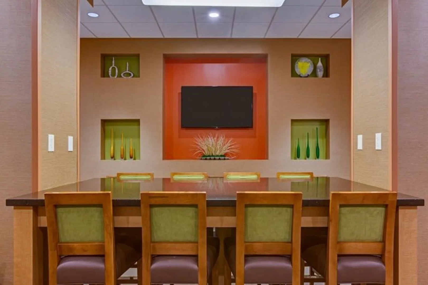 Holiday Inn Express & Suites Fort Lauderdale Airport South by IHG