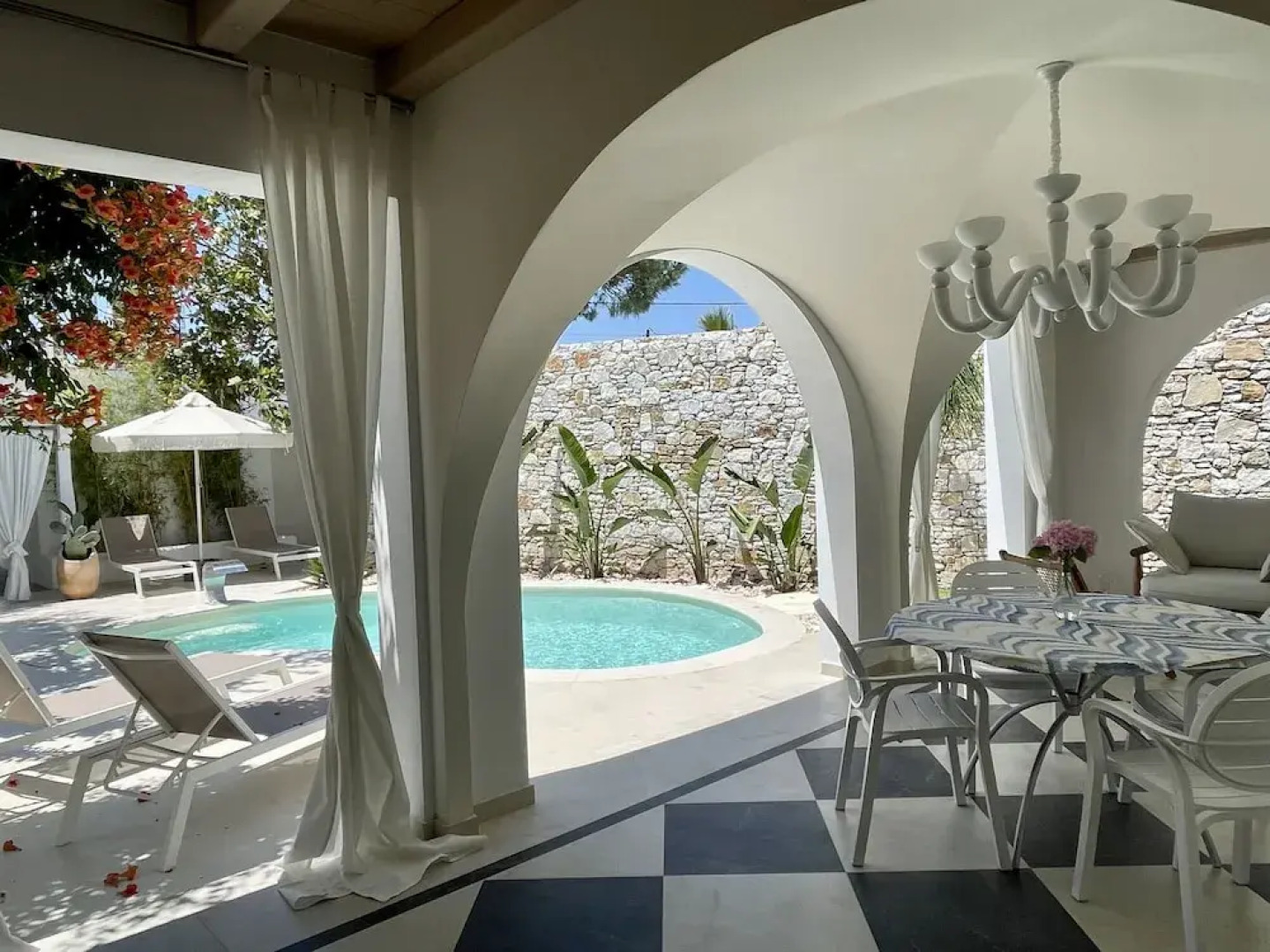 Byblos Aria-The Seaside Luxury Villa