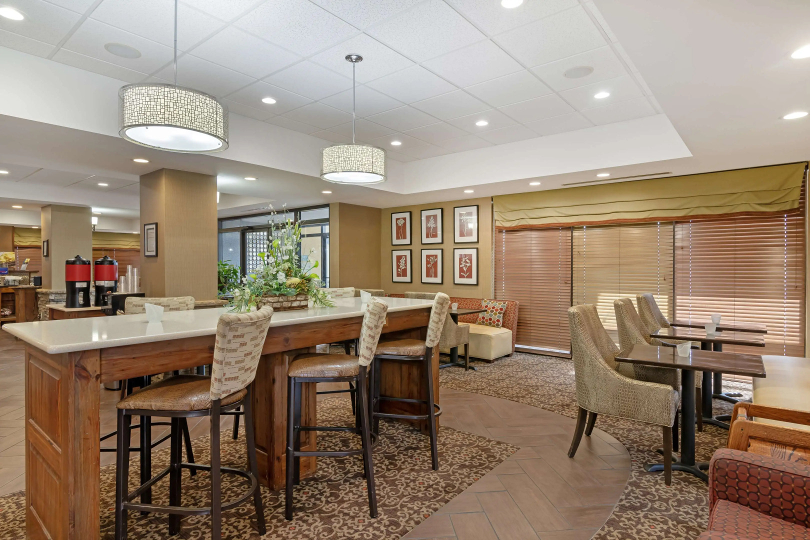 Best Western Colonial Inn