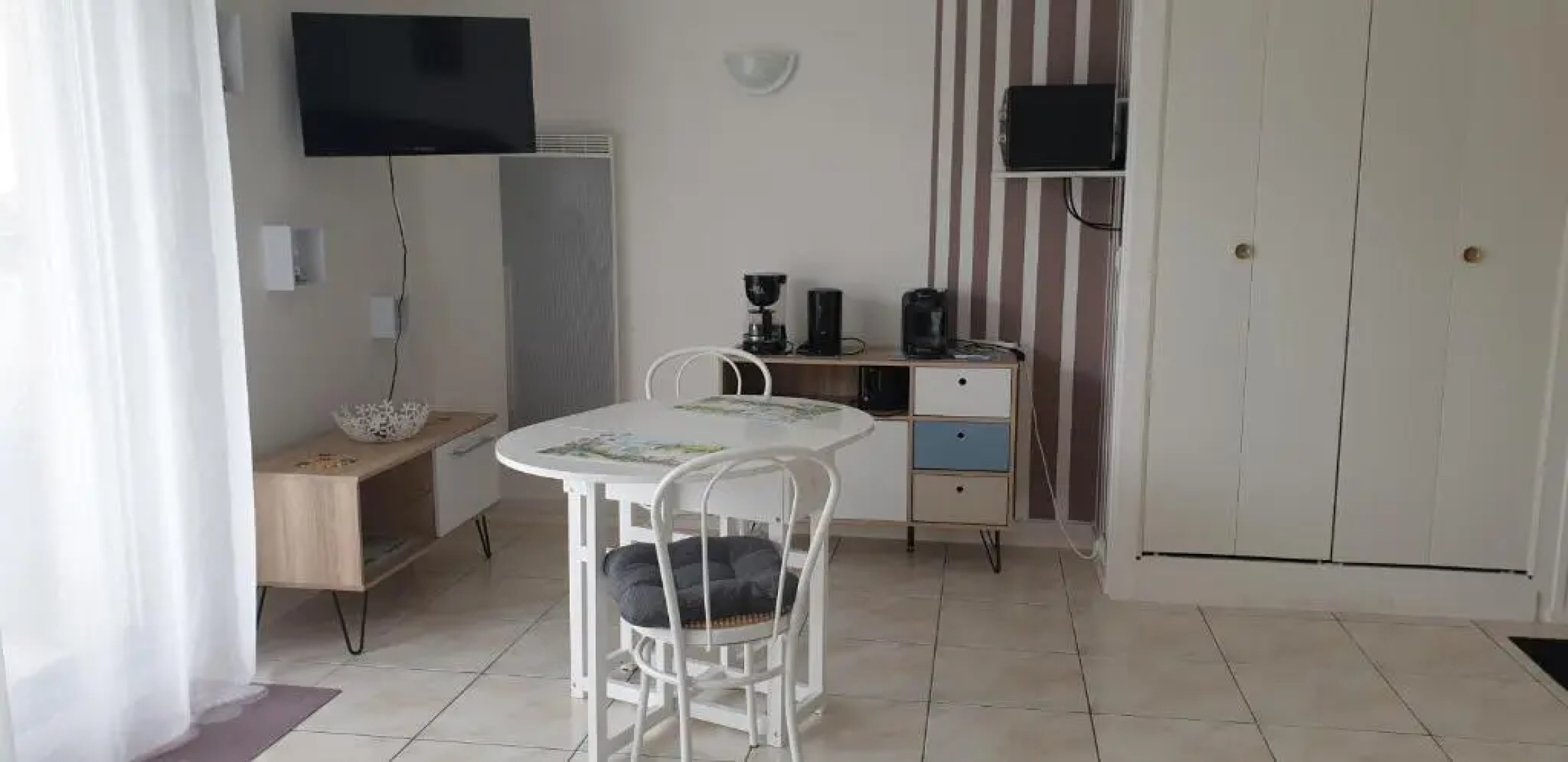 Studio proche école de voile et plage