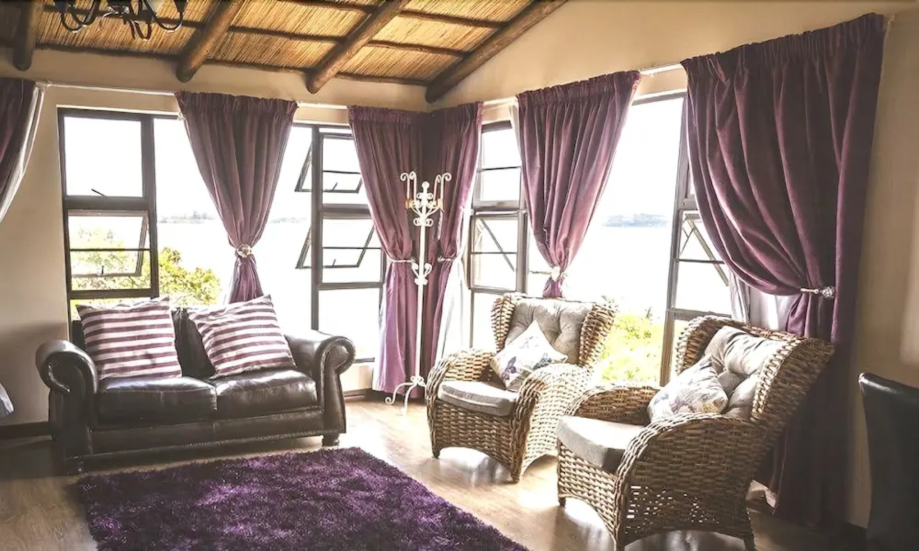 Nghunghwa Lodge