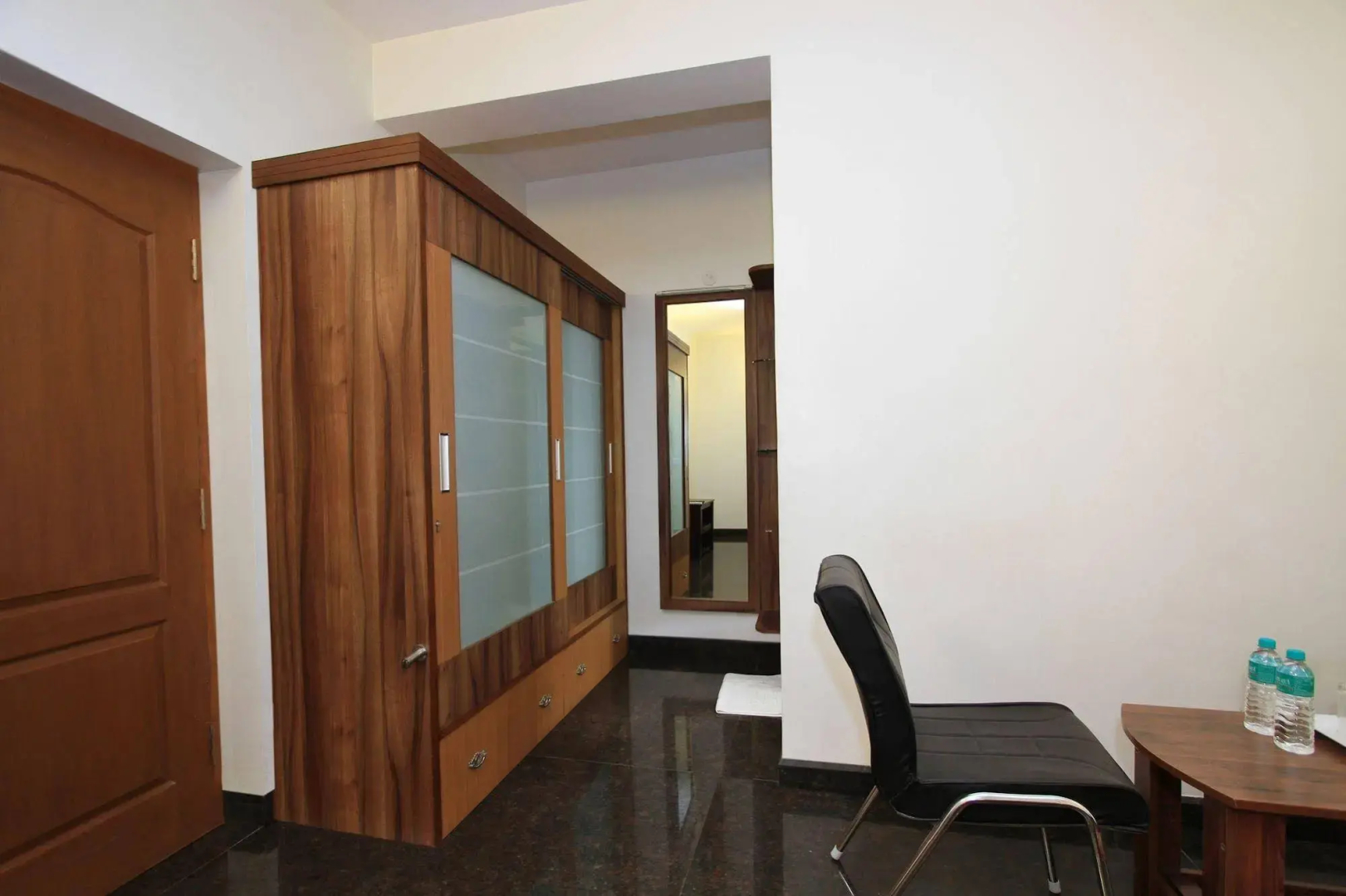 Orange Suites Airport Transit Stay