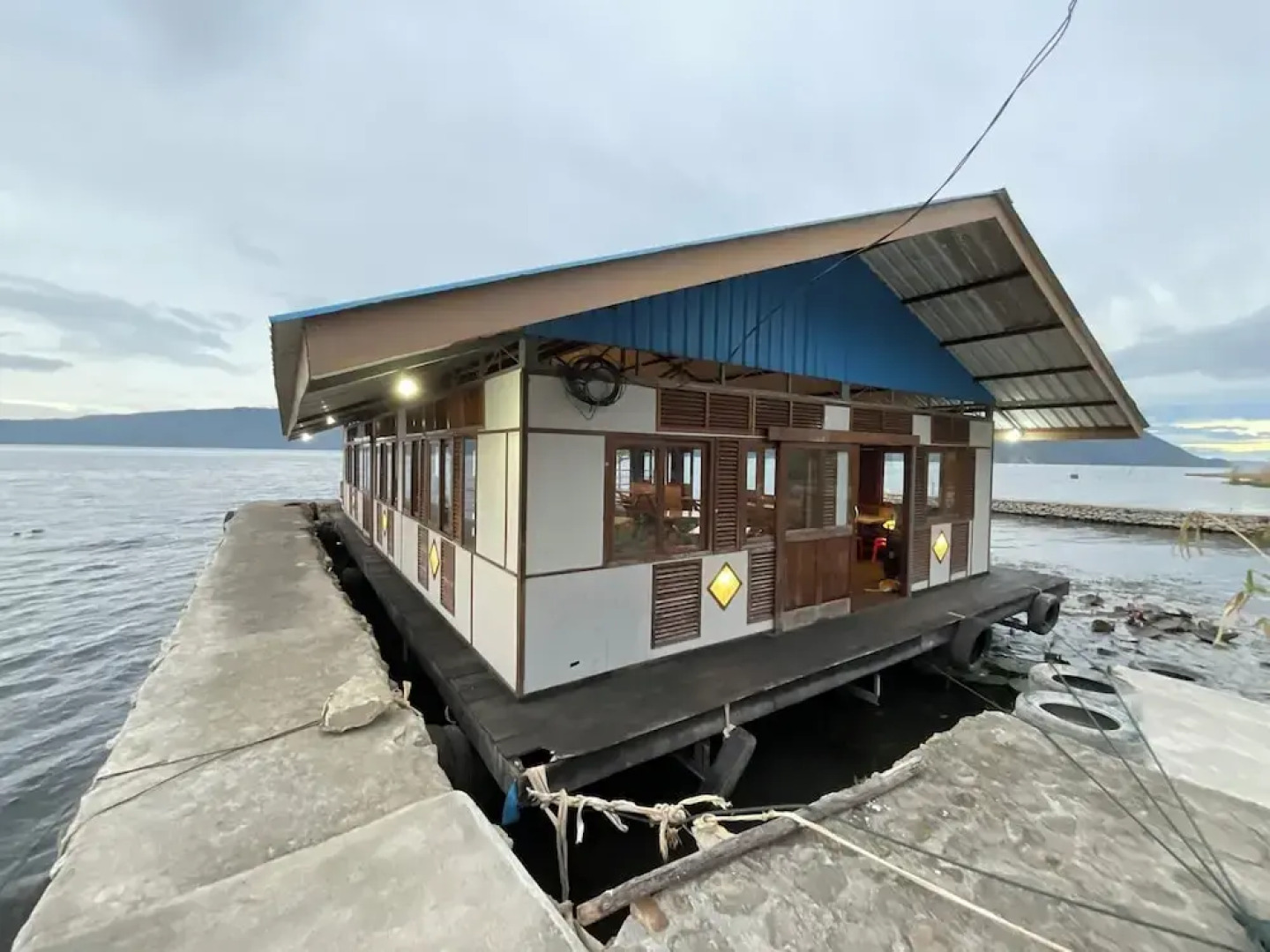 Gondang Sivali Hotel