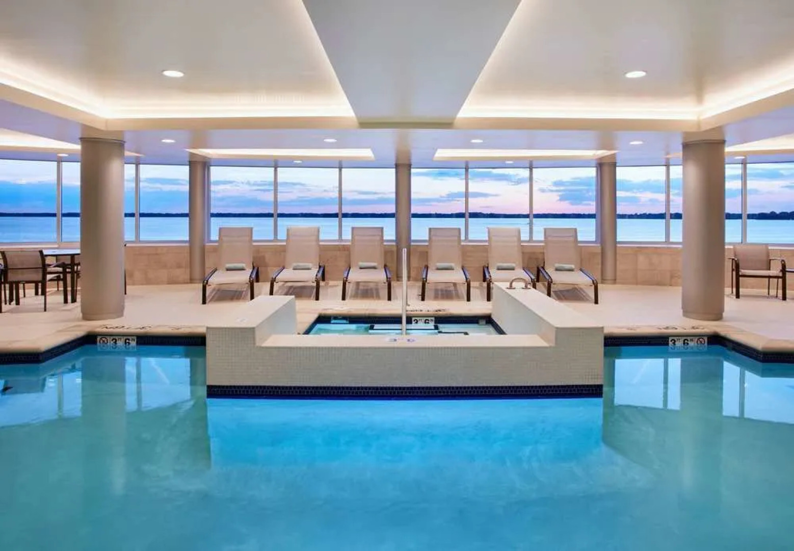 Courtyard Erie Bayfront