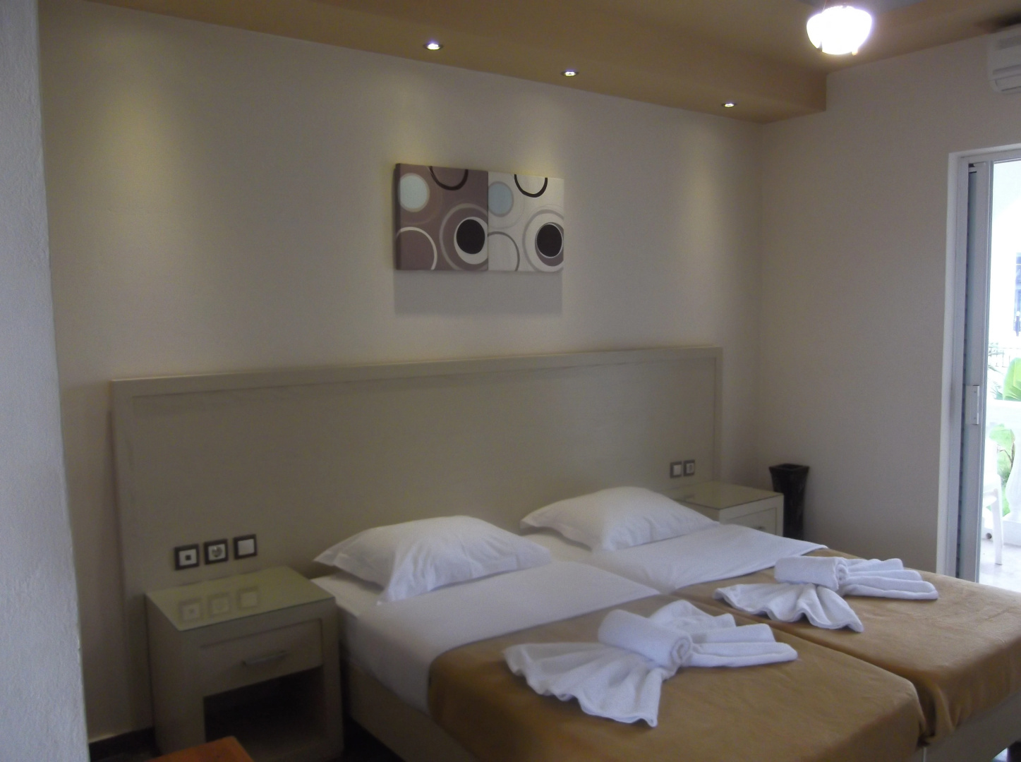 Mariana Hotel