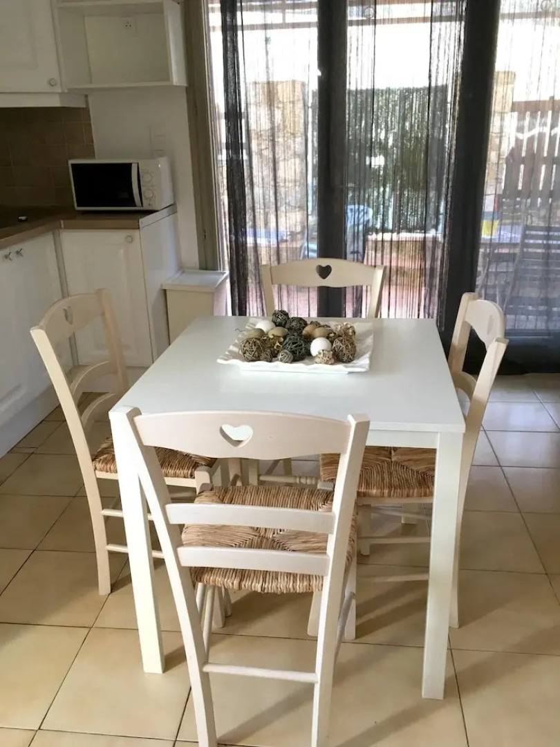 Apartment With one Bedroom in Santa-reparata-di-balagna, With Furnished Terrace and Wifi - 4 km From the Beach