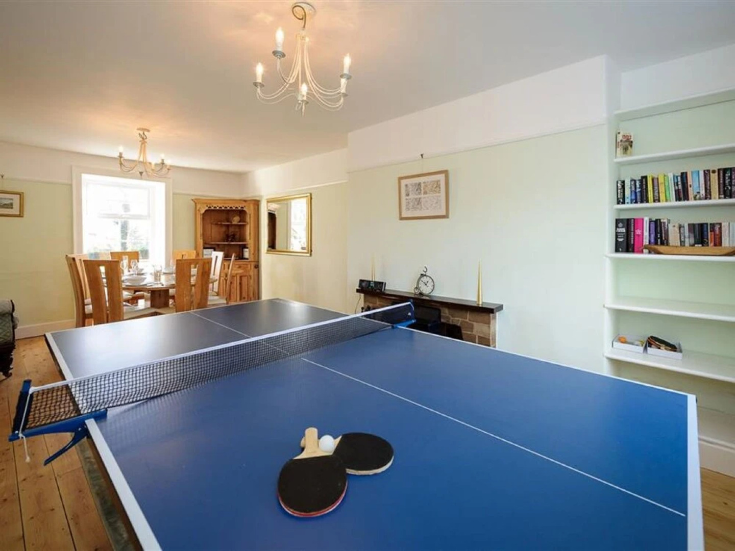 Beautiful Mansion in Botwnnog With a Private Garden