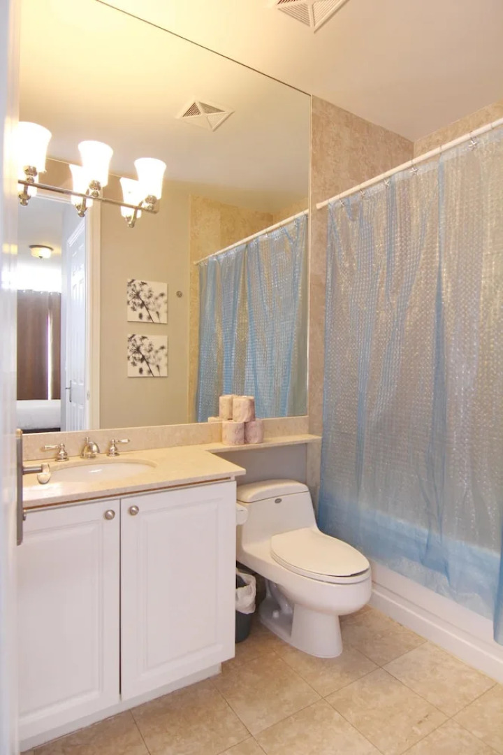 Pelicanstay at Square One Mall