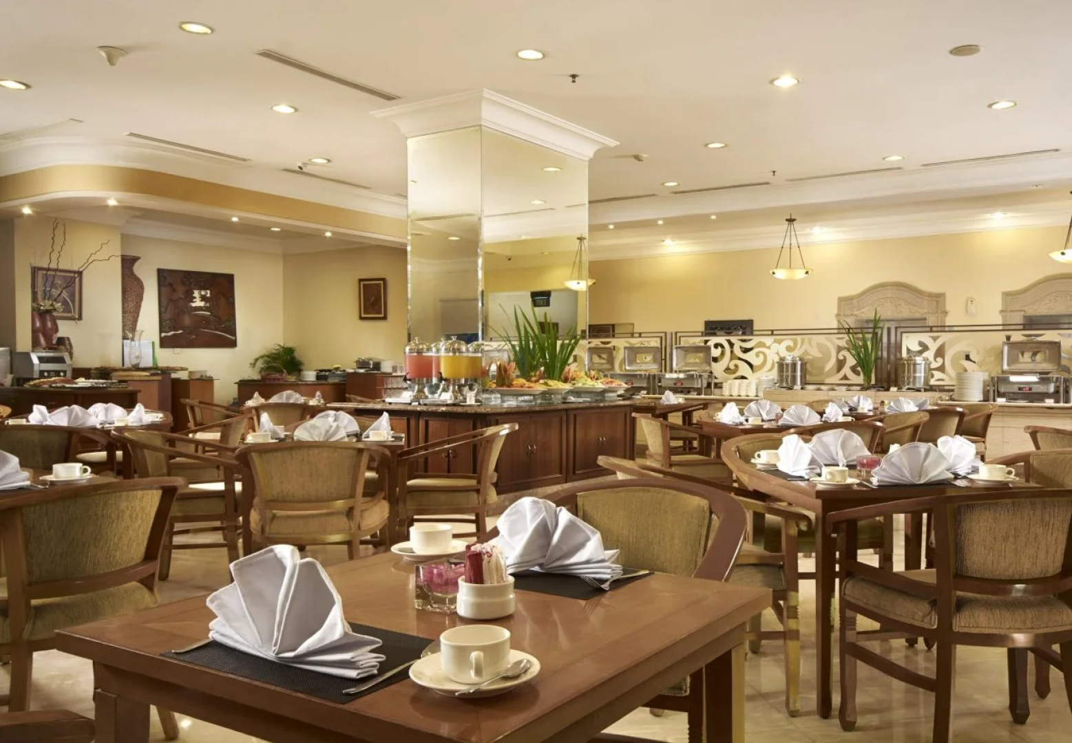 Singgasana Hotel Makassar