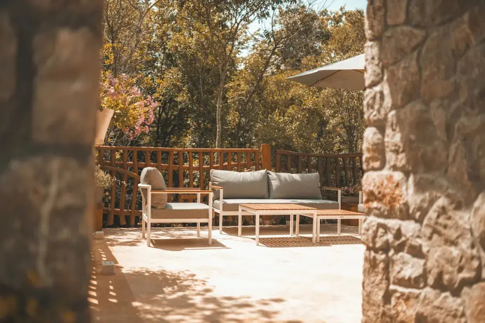 Carevic Resort & Villas