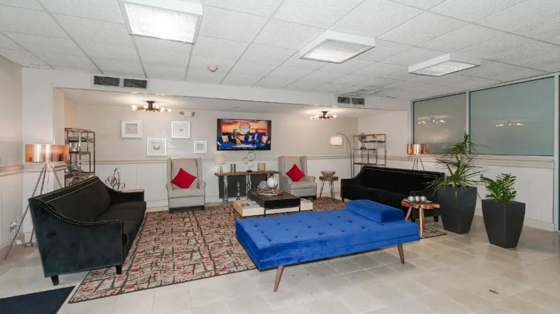 Ramad 612 - Pool, Bunk Beds, Huge TV, Tiki Bar