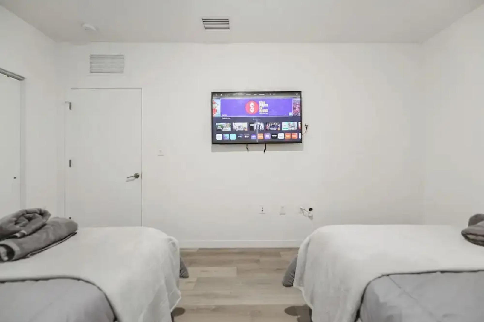 Stylish Townhouses by Design District