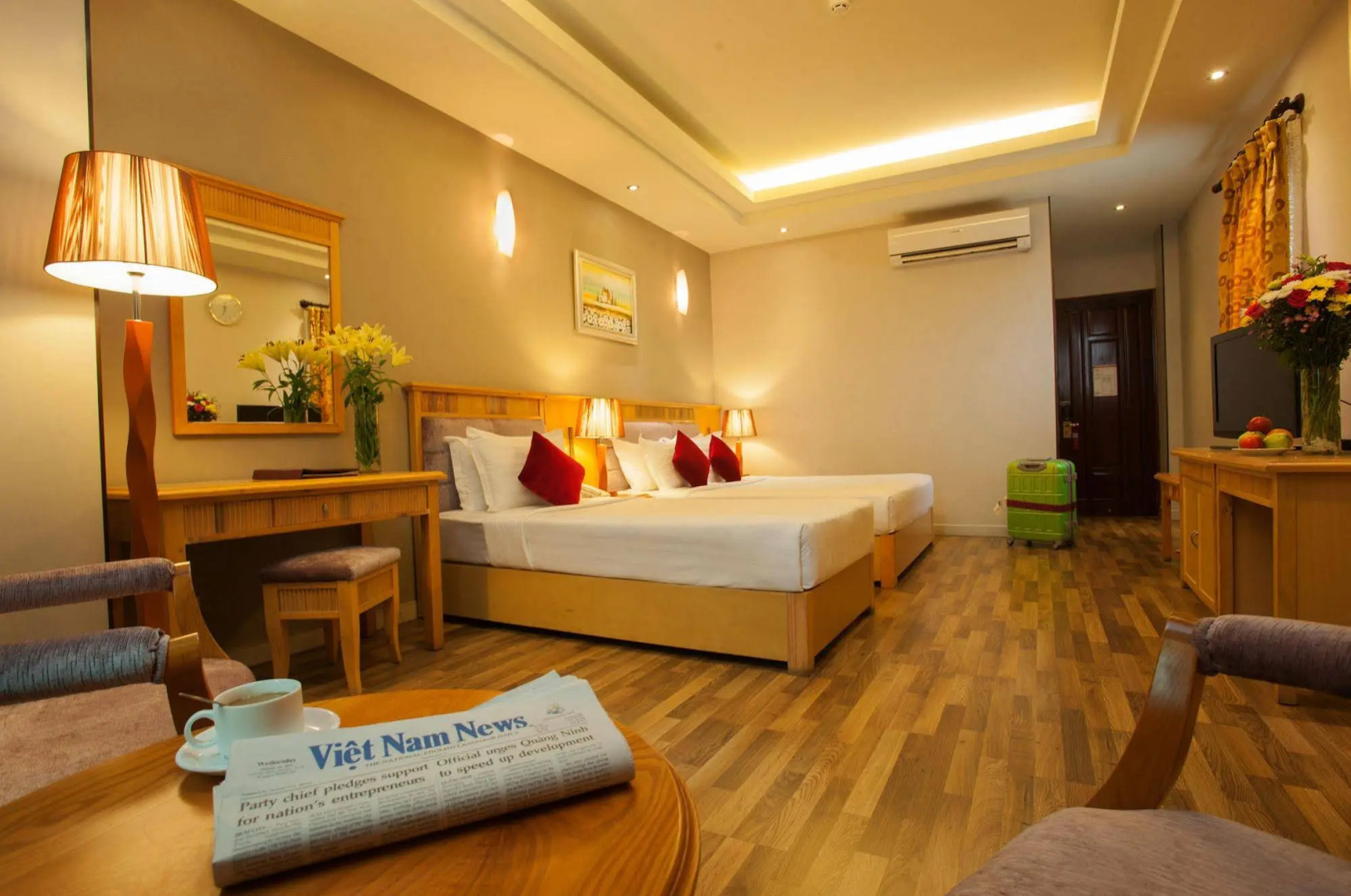 Silverland Min Hotel