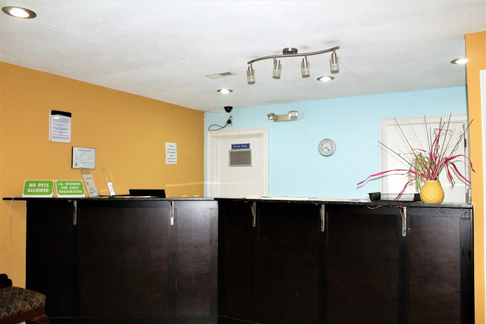 Airport Inn - Chattanooga